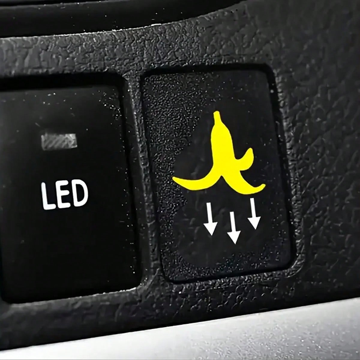 2pcs Car Stickers- Banana Peel Button Decals, Waterproof PVC Funny Motorcycle & Car Accessories, Yellow, Ideal For All Vehicles, Vehicle Decoration| Playful Design| Waterproof PVC