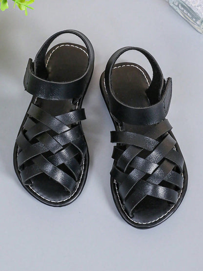 1 Pair Children's Brown Sandals, Solid Color PU Criss-Cross Woven Straps, Buckle Closure, Round Toe Open Toe Flat Non-Slip Fashion Cute Roman Sandals, Suitable For 3-12 Years Old Boys And Girls, Daily