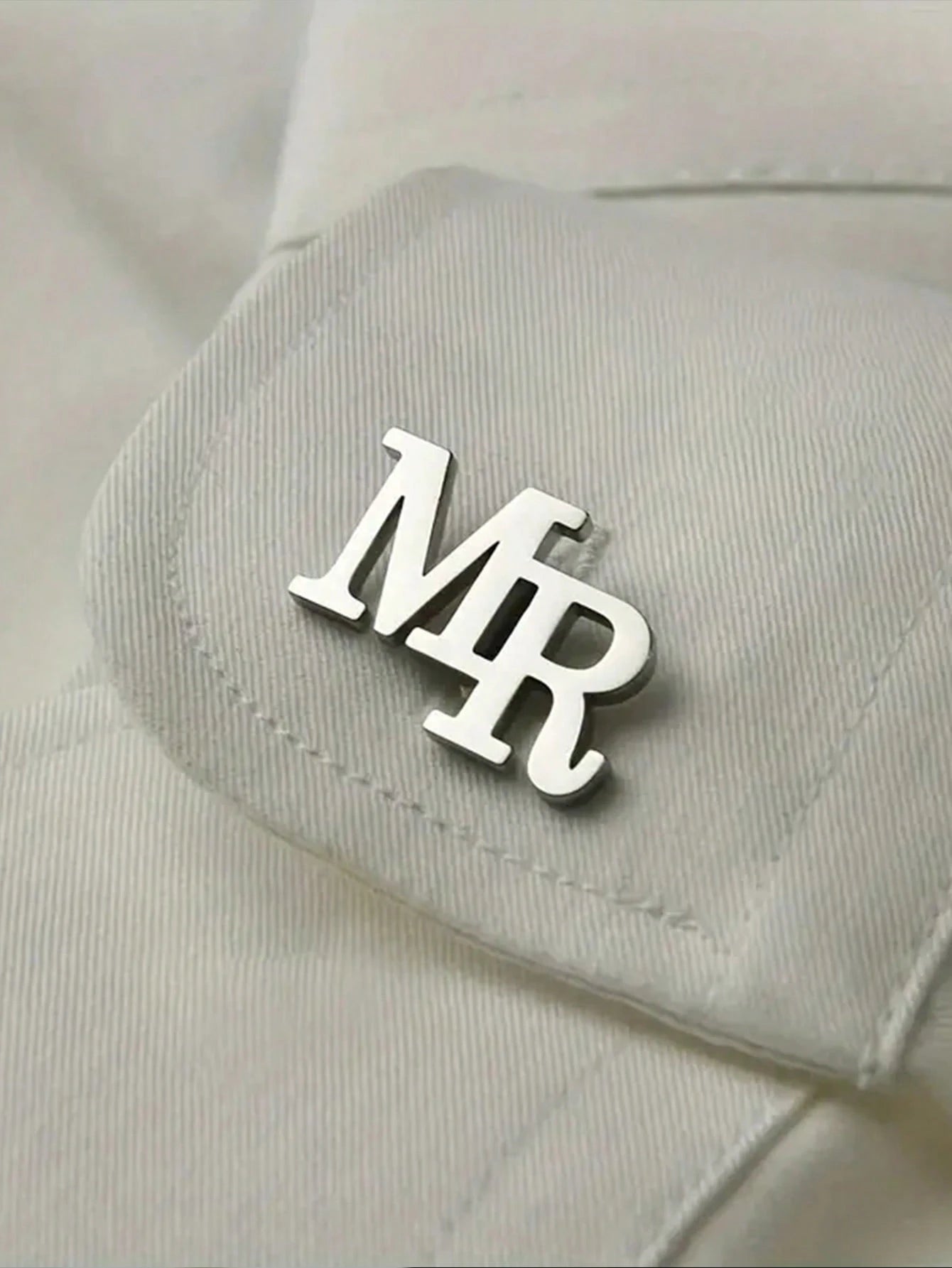1 Pair Stainless Steel Engraved Letter, Personalized Suit Cufflinks For Men, Everyday Shirt Cufflinks, Gift For Father, Husband, Groomsmen, Father's Day, Wedding, No Gift Box, Colorful, Unisex, Annive