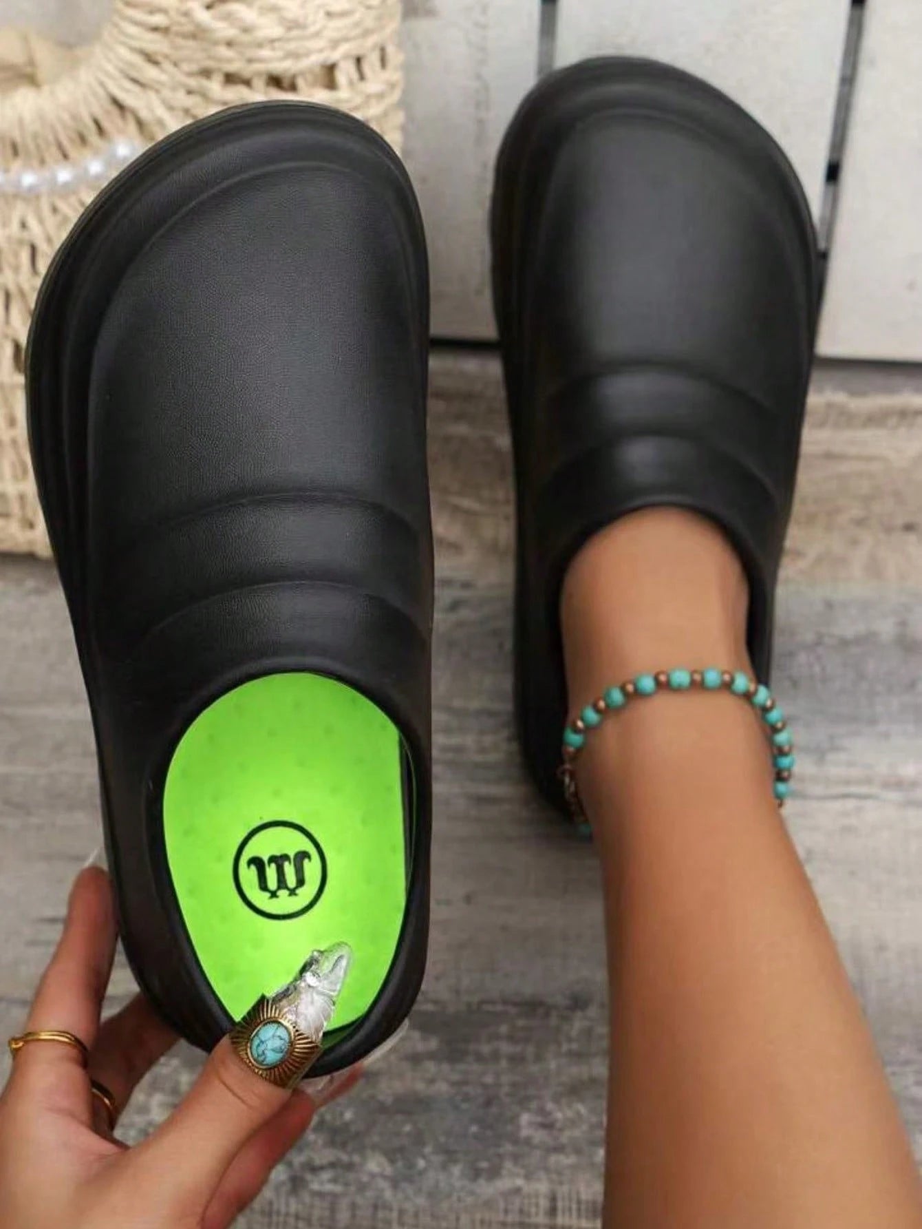1 Pair Women Non-Slip Waterproof Oil-Resistant Kitchen/Food Service/Hotel Backroom/Food Factory Work Shoes, Soft Sole