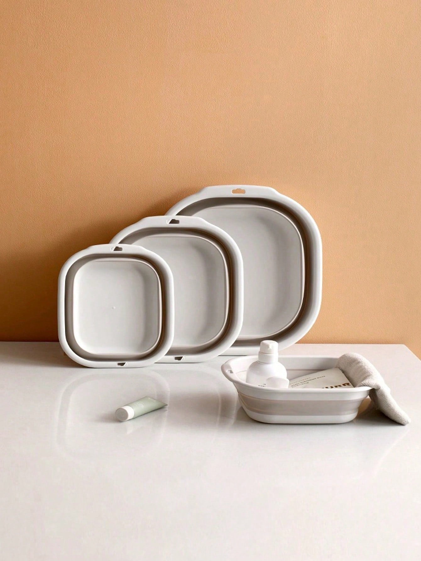 1 Set Foldable Basin, Wash Basin, Vegetable Basin, Foot Basin, Easy To Clean, Lightweight And Retractable, Suitable For Home, Dorm And Outdoor Camping Travel, Can Be Used As Camping Sink And Household
