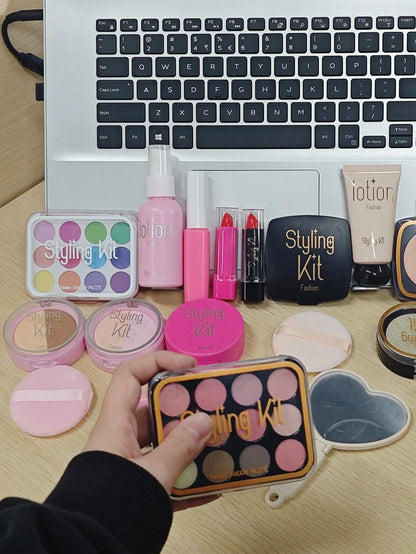 1 Set Girls Pretend Play Makeup Kit, Luxury Cosmetic Simulation Fashion Toy Set-- Includes Realistic Lipstick, Eyeshadow, Brushes, Etc. Some Parts Sent Randomly