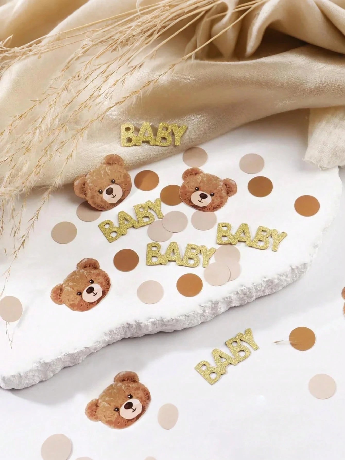 100pcs Brown Bear Polka Dot Confetti, Baby Shower Party Decor, Suitable For Baby Shower, Cute Bear Tabletop Decor, Birthday Theme Party, Gender Reveal Party Decoration (Brown)
