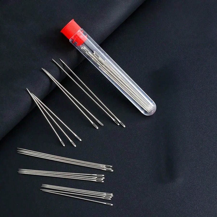 15pcs Large Eye Sewing Needles, Household Hand Sewing Needles For Quilting, Embroidery & Cross Stitch, Assorted Lid Colors