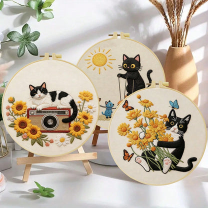 1PC 20*20cm/7.9*7.9in,Cute Black-And-White Kitten Embroidery Kit, DIY Handmade Embroidery Set For Adult Beginners, Home Gift, Women's Sewing Gift, Including User Manual, Printed Pattern Fabric, Embroi