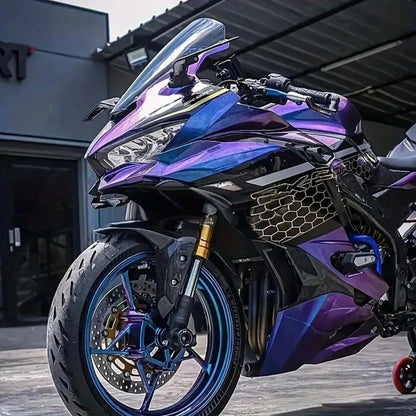 1pc 50CM*300CM Chameleon Color Changing Film, Purple To Blue Iridescent High Gloss Diamond Car Wrap PVC Material, Multi-Angle Color Shift, Suitable For Cars, Motorcycles, Home Furniture, Interior Deco