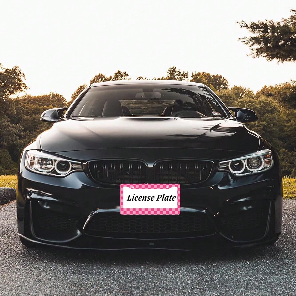 1pc Aluminum License Plate Frame- Checkered Print, 6x12 Inches US Standard Size, Pink & White Durable Car Bracket With 4 Screws And Rubber Caps, Suitable All Vehicles, Automotive Decorative, Enhanced