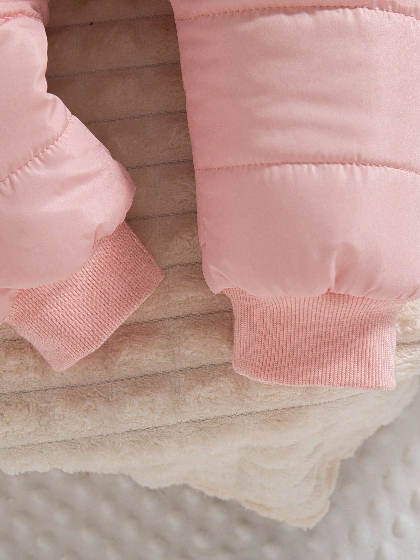 1pc Baby Girls' Winter New Light Pink Cute Zipper Front Hooded Romper With Embroidered Bear Ear Decor,Ribbed Cuffs,Warm Daily Casual Jumpsuit,Date