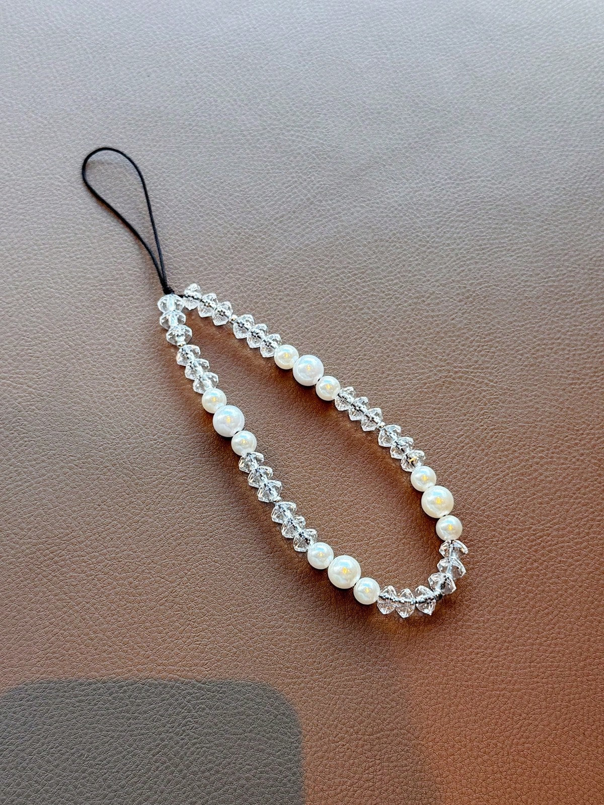 1pc Beaded Phone Lanyard With Faux Pearl,Phone Charm, Phone Chainm,Light-Luxury And High Fashion Style Gifts For Mother