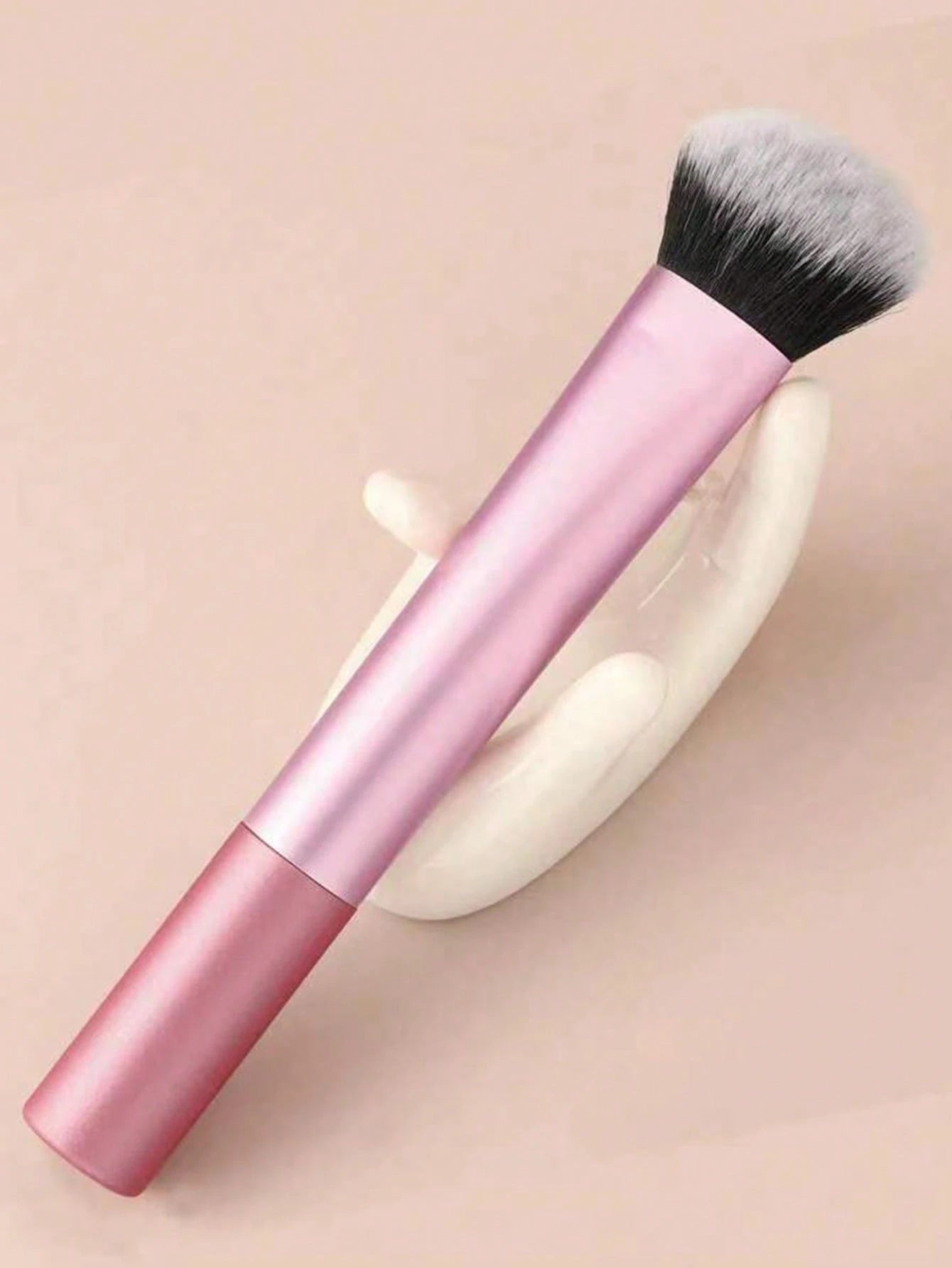 1pc Blush Brush Or Foundation Brush For Contouring,Foundation Brush,Concealer Brush,Blush Brush,Contour Brush,Blush Brush,Bronzer Brush,Powder Brush,Foundation Brush,Blush Brush,Giveaways