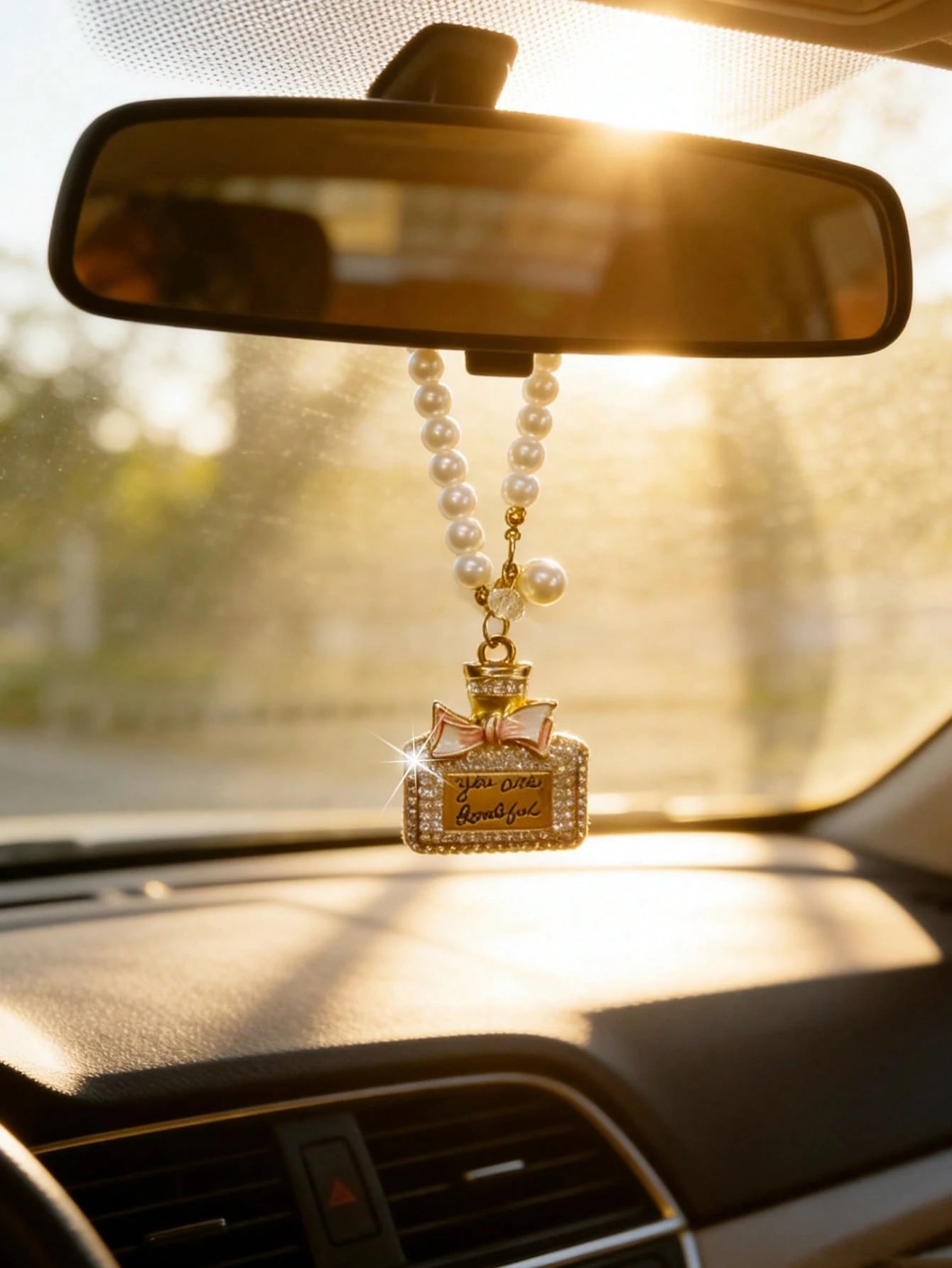 1pc Car Interior Accessories Alloy Perfume Bottle Pendant Bow Decor Rearview Mirror Hanging Ornament For Vehicle Interior