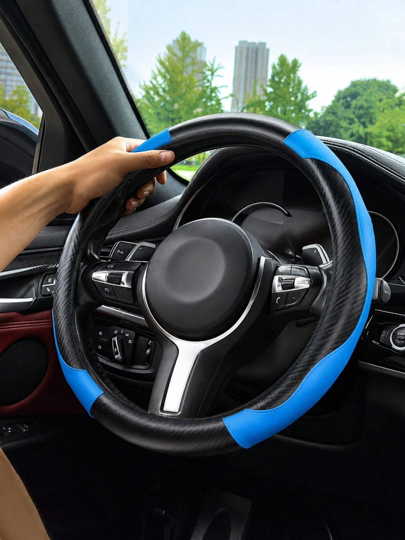 1pc Carbon Fiber Leather Comfortable Car Steering Wheel Cover Without Inner Ring, Car Decor, Suitable For 14.5-15 Inch Steering Wheel, Car Interior Accessory, Unisex, All Seasons