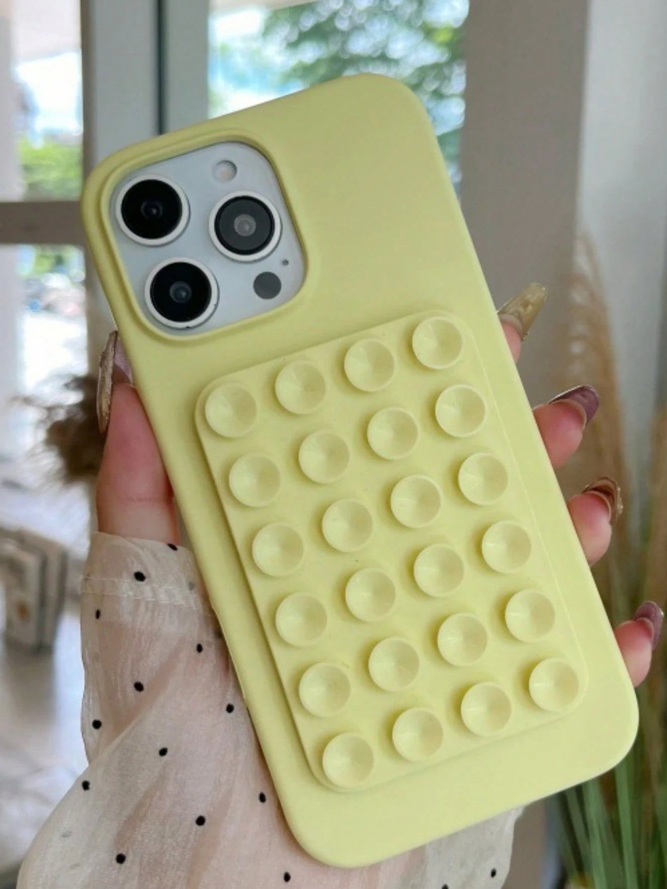 1pc Cute Functional Summer Dopamine Color Suction Cup Holder Cute Liquid Silicone Phone Case Compatible With IPhone 18 Pro Max 17 Air 16 15 14 13 12 11 Pro Max Plus Soft Back Cover
