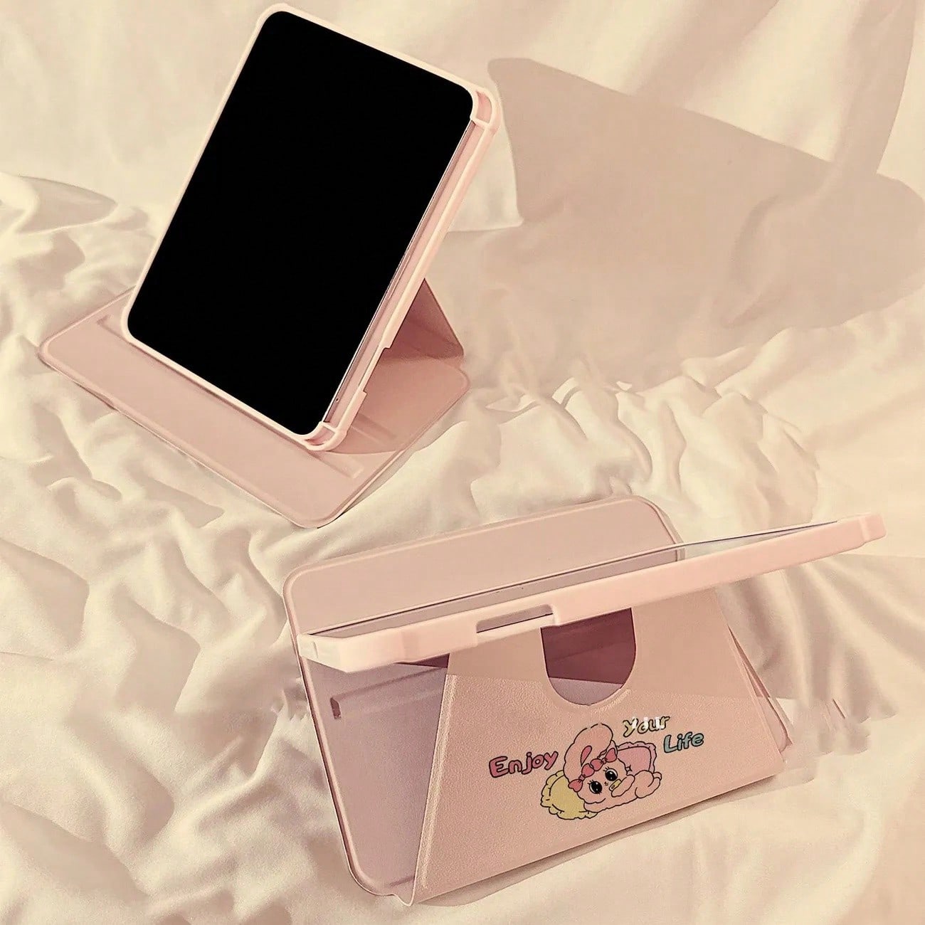1PC Cute Pink Rabbit 360° Rotating Acrylic Tablet Case, Lightweight Multi-Angle Adjustable Stand, Built-In Pen Slot, Compatible With IPad5, IPad6, IPad7, IPad8, IPad9, IPad10, IPad11, Air2, Air3, Air4