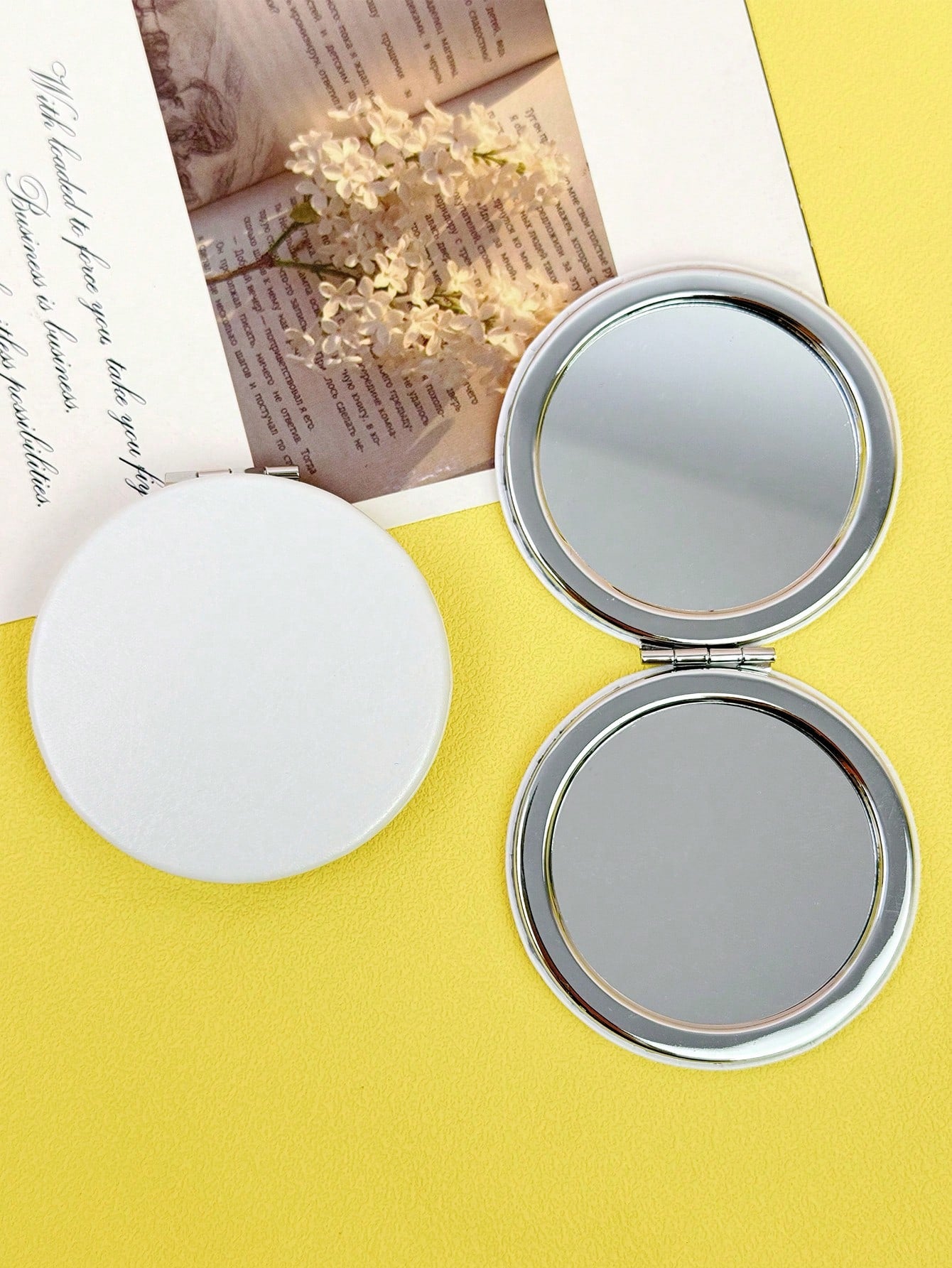 1pc DIY White Leather Round Double-Sided Makeup Mirror,Makeup,Cheap,Room Decor,Vanity,Travel,Bedroom,Makeup Accessories,Mirror,Vanity Mirror,Mini Mirror,Compact Mirror,Mirror Small,Hand Mirror,Cheap,S