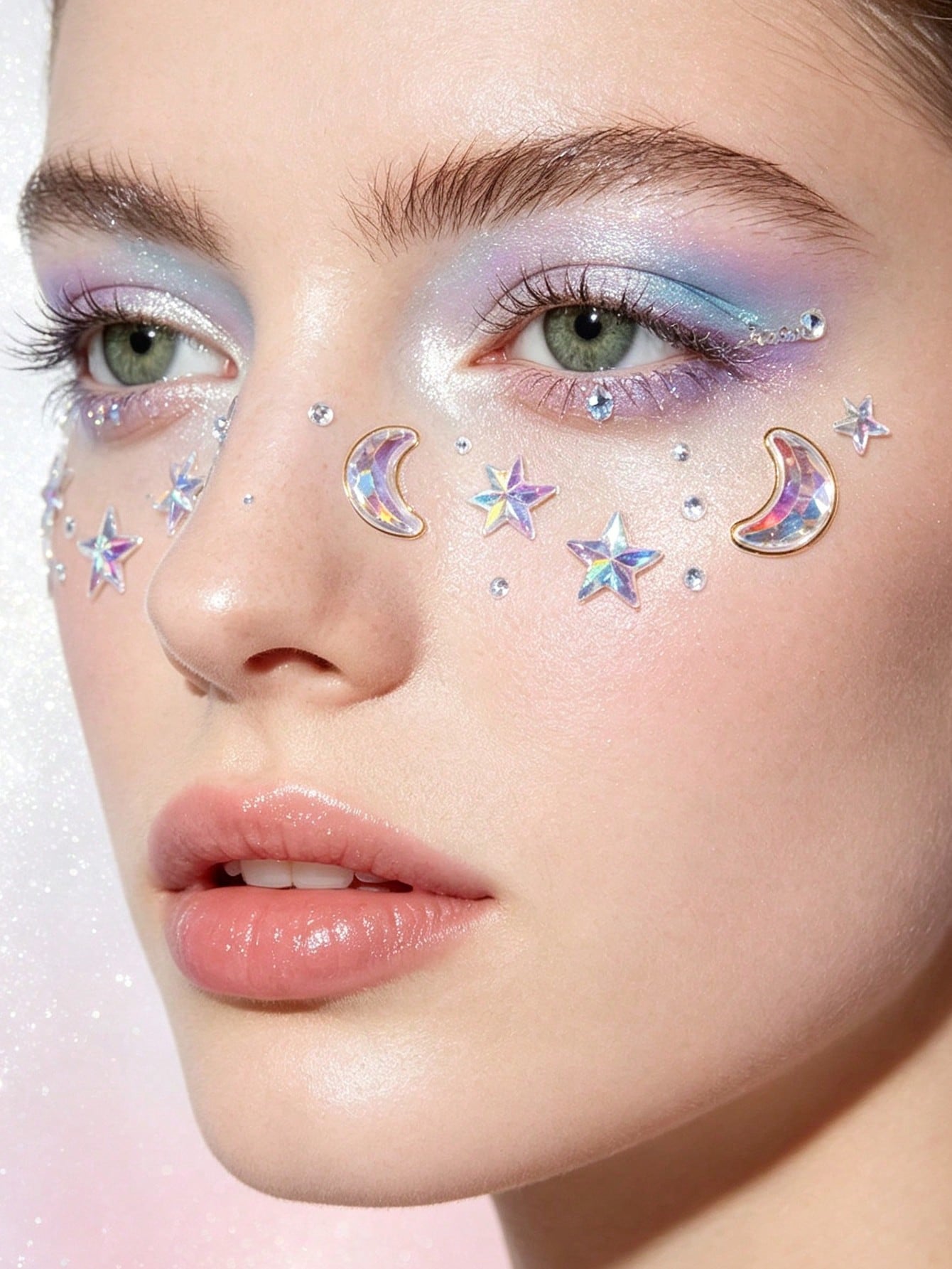 1pc Dreamy Princess Style Iridescent Star & Moon Face Rhinestone Stickers, Back To School Makeup Gift Set, Rainbow AB Self-Adhesive Face Decor, Suitable For Music Festivals, Parties And DIY Crafts