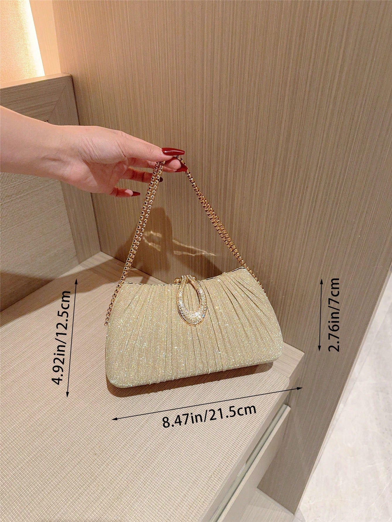 1pc Elegant Metal Lurex Box-Shaped Evening Bag, Fashion Metal Chain Decor Handbag, Luxury Formal Dress Party Clutch, Formal Event Tote Bag With Chain