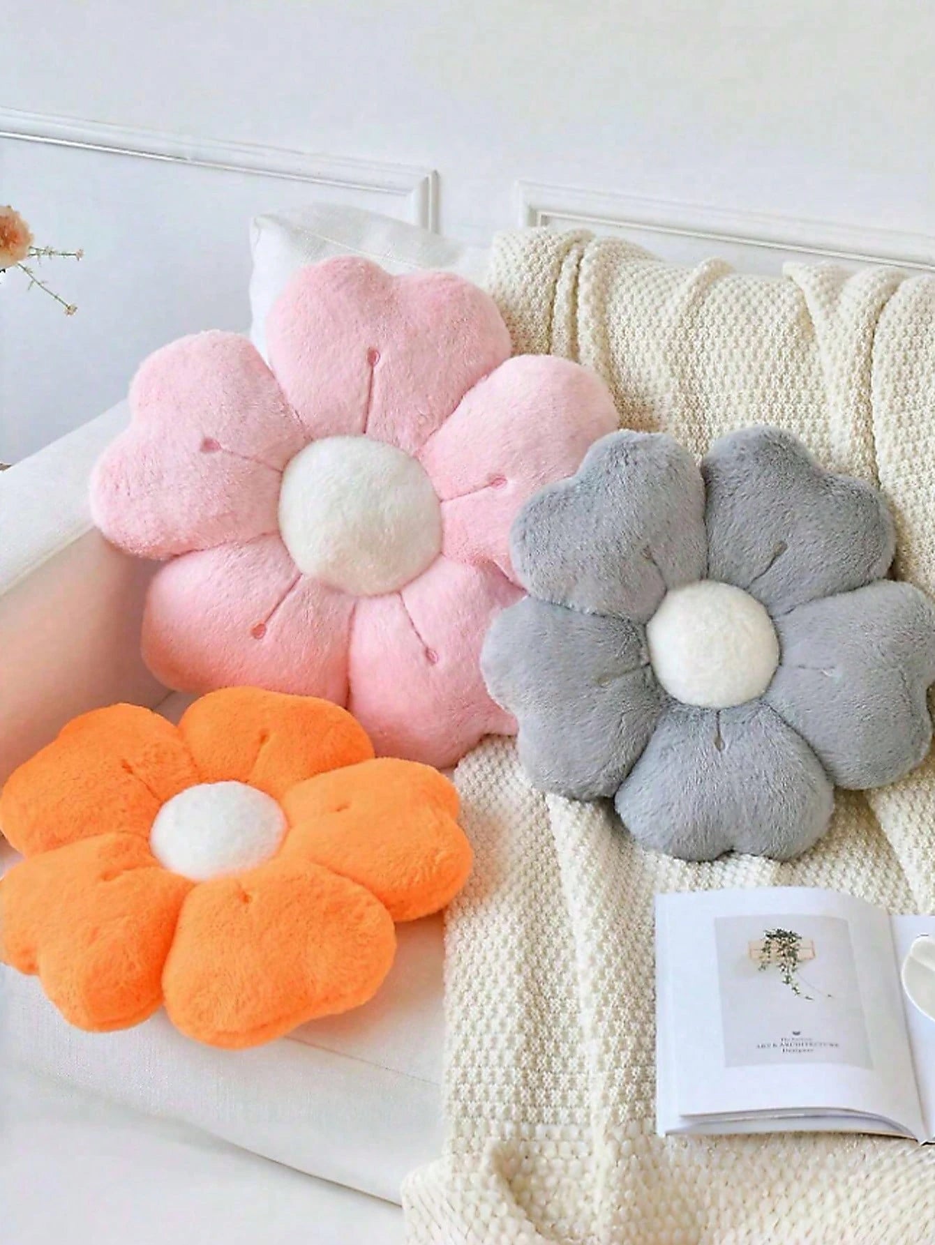 1pc Floral Decorative Pillow, Daisy Shaped Cushion For Bed, Sofa, Bedroom Decor, Home Decor, Lovely Gift For Family And Friends, Spring