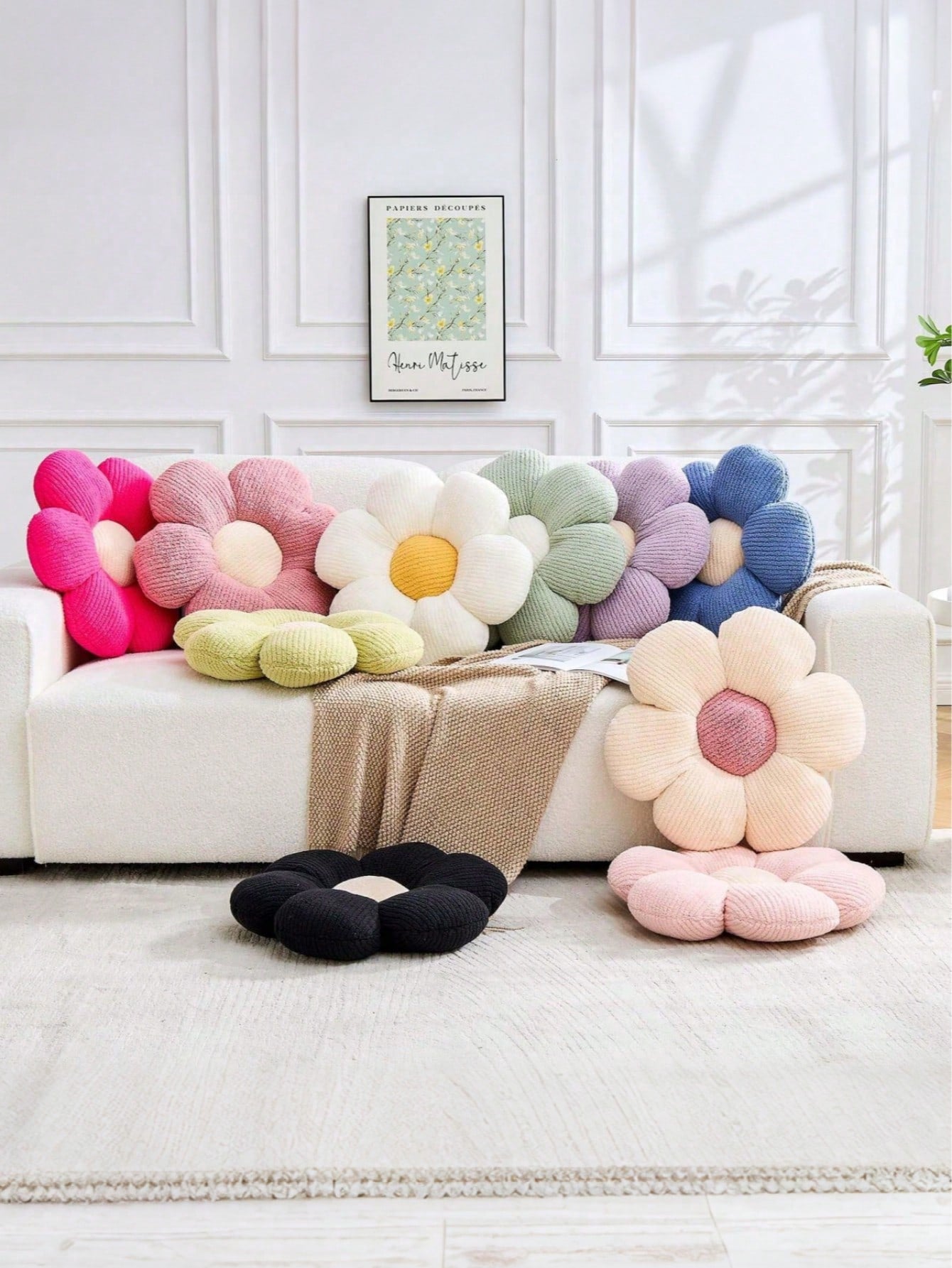 1pc Flower Shaped Throw Pillow, Decorative Cushion For Bed And Sofa, Daisy Design Home Decor Pillow, Bedroom Decoration, Room Decor, Daily Party, Spring/Summer Pillow, Outdoor Garden Summer Cushion