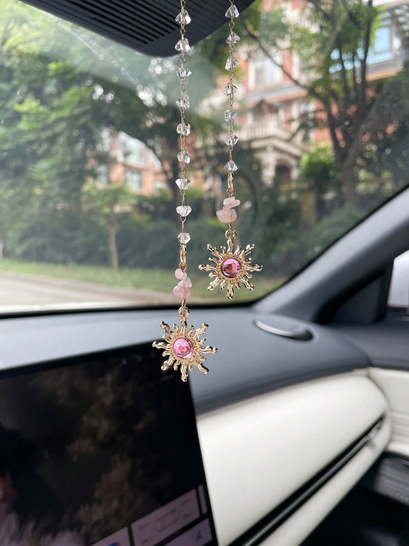1PC Geometric Sun Asymmetrical Stone Car Rearview Mirror Hanging Ornament Fashion Amethyst Car Decor Pendant