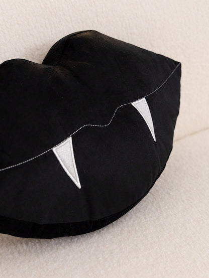 1pc Halloween Black Vampire Lips Shaped Pillow Case, Suitable For Indoor Decoration, Halloween Decoration, All-Season Pillow Cover, Without Insert