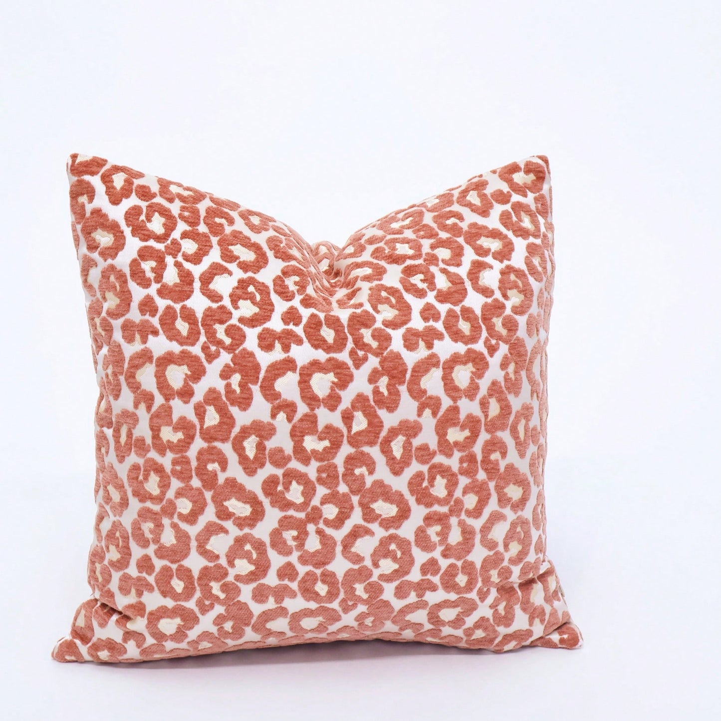 1pc Luxury Leopard Pattern Jacquard Throw Pillow Cover 45*45cm, Suitable For Living Room & Bedroom, High-Quality Feel, Hidden Zipper