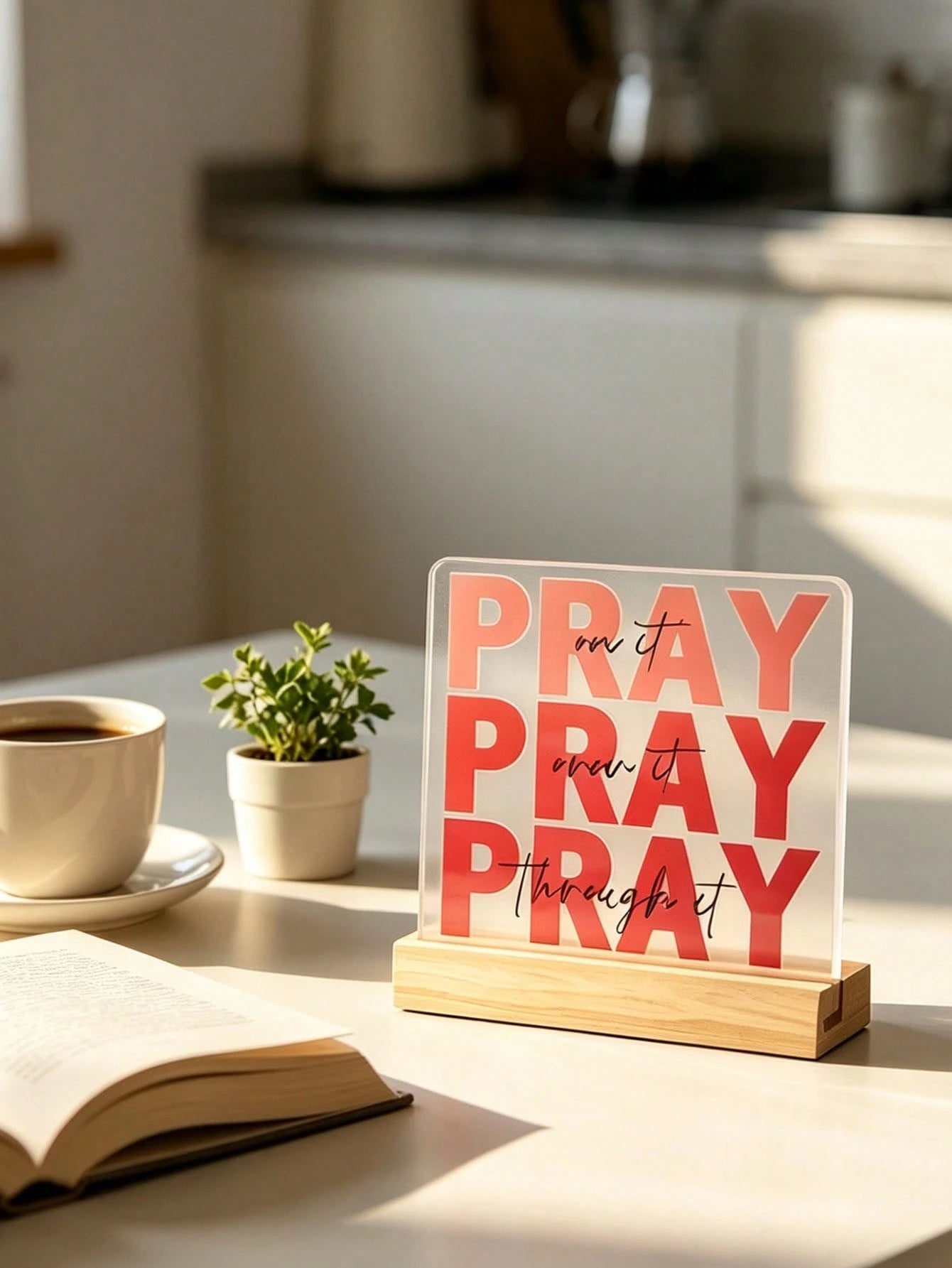 1pc Red"Prayer"Acrylic Desktop Decor-With Wooden Base-Transparent Standalone Slogan Plaque,Christian Desktop Decoration With Bible,Religious Gift,Very Suitable Forroom Decor,Bedroom Decor,Home Decor,T