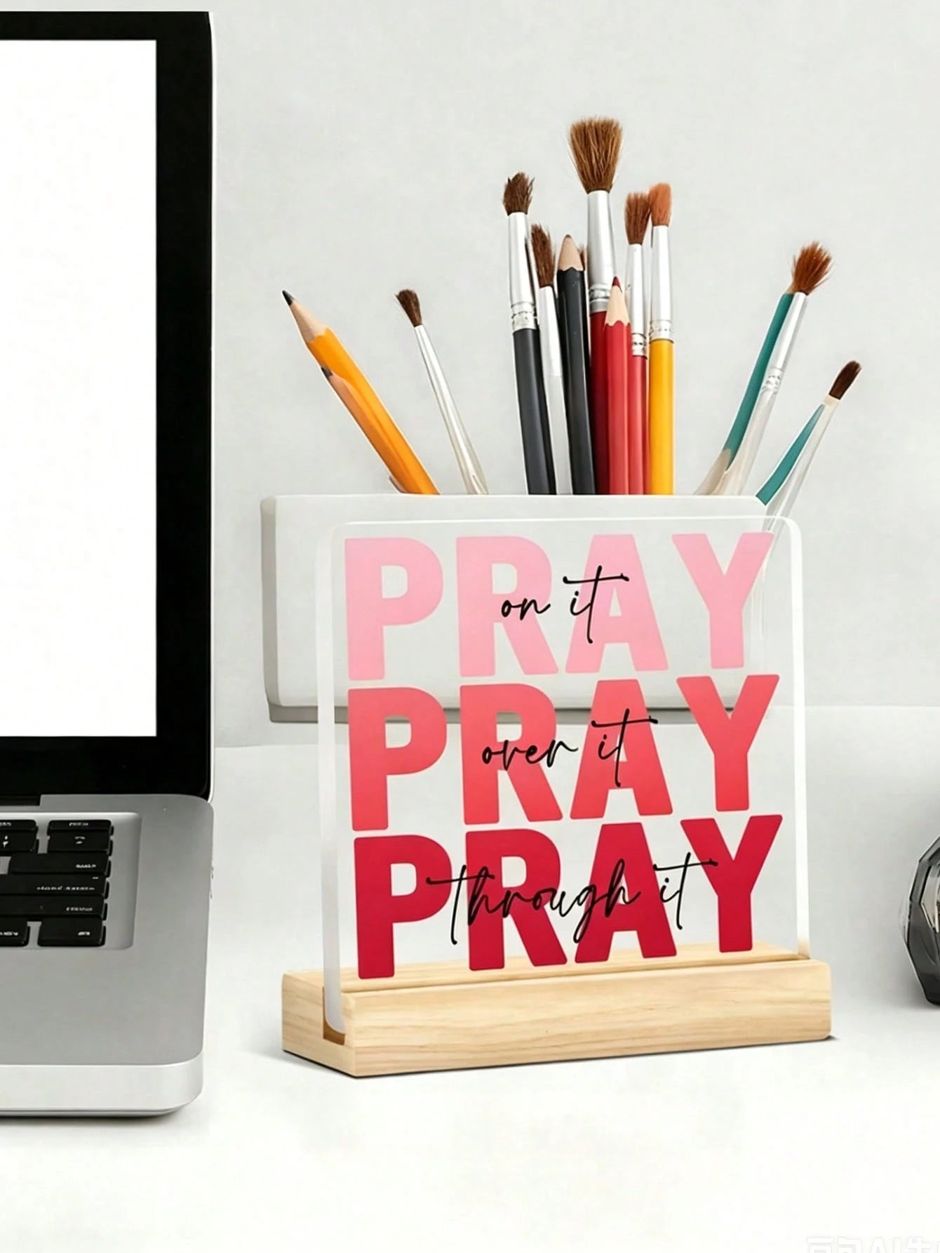 1pc Red"Prayer"Acrylic Desktop Decor-With Wooden Base-Transparent Standalone Slogan Plaque,Christian Desktop Decoration With Bible,Religious Gift,Very Suitable Forroom Decor,Bedroom Decor,Home Decor,T