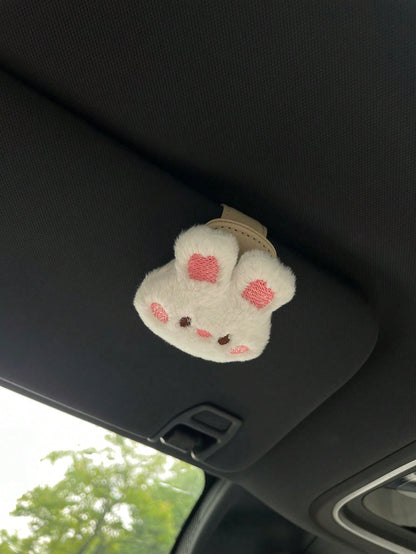 1pc Shy Bear & Rabbit Car Fashion Glasses Clip, Creative Multifunctional Car Sun Visor Storage Clip Glasses Holder, Cartoon Plush Accessory Blush Bear & Rabbit Car Fashion Glasses Clip, Magnetic Fashi