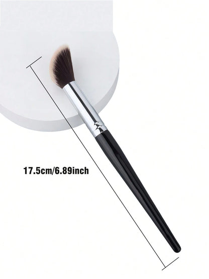 1pc Soft And Delicate Blush Brush Suitable For Makeup Beginners,Foundation Brush,Concealer Brush,Blush Brush,Contour Brush,Blush Brush,Bronzer Brush,Powder Brush,Foundation Brush,Blush Brush,Giveaways