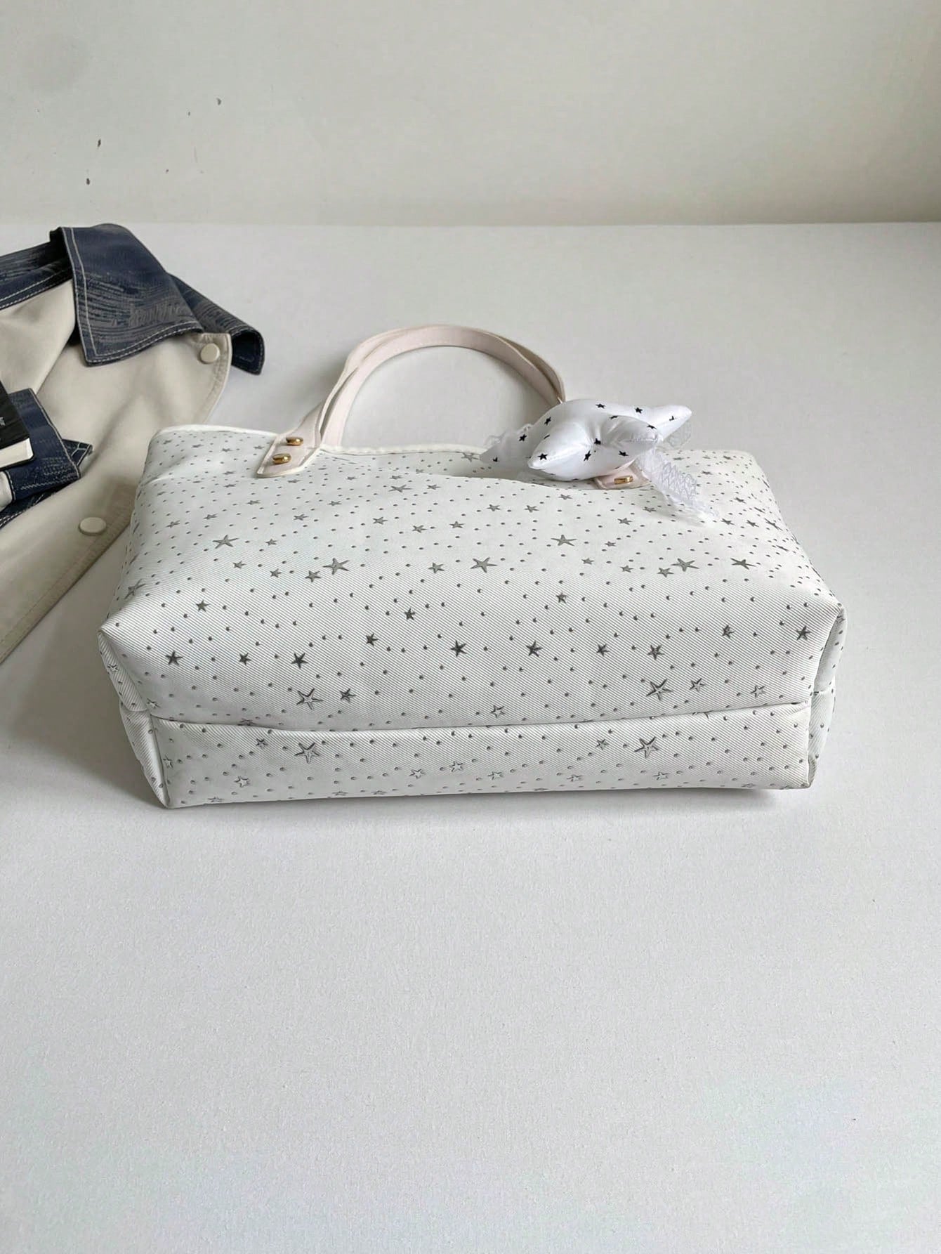 1pc Star Pendant Decor Star Pattern Polyester Large Capacity Zipper Fashion Shoulder Bag, Suitable For Women's Daily Use