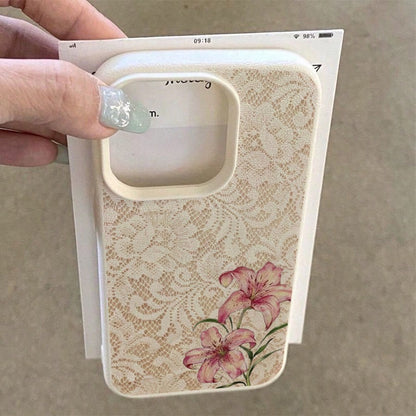 1pc TPU Material Elegant Light Pink Lace Pink Lily Pattern Phone Case Compatible With IPhone 17 Pro Max/17/16 Pro Max/15/13/12/11/ S20 FE/A15/S24/A55/ Note 11/Note 12/Note 13 Pro Full Coverage Shockpr