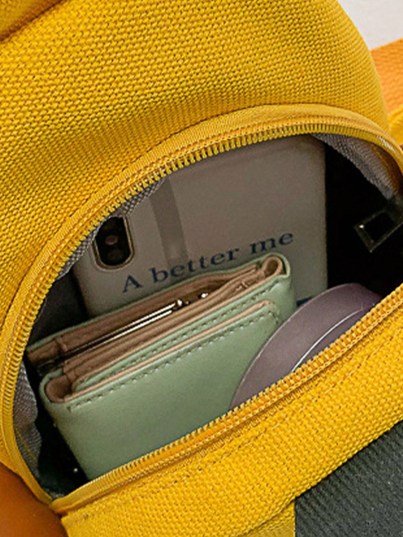 1pc White Fashion Cute Duck Shape Crossbody Bag, Unique Cartoon Animal Style Zipper Closure Mini Shoulder Bag, Campus Fresh Girl, Yellow, Kawaii
