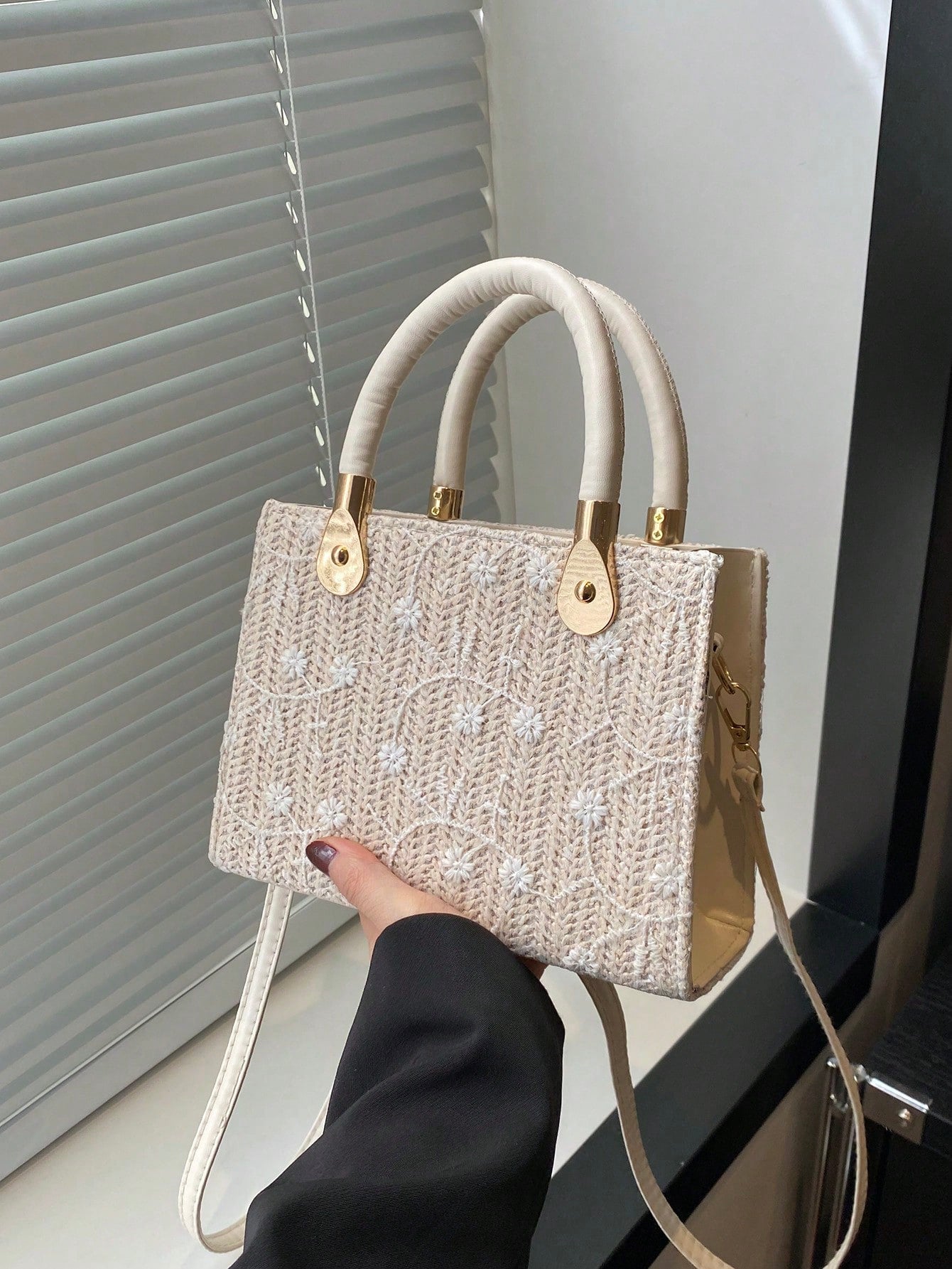 1pc Women's Solid Color Embroidered Textured Stone Pattern Handbag, Suitable For Summer Beach, Travel, Shopping