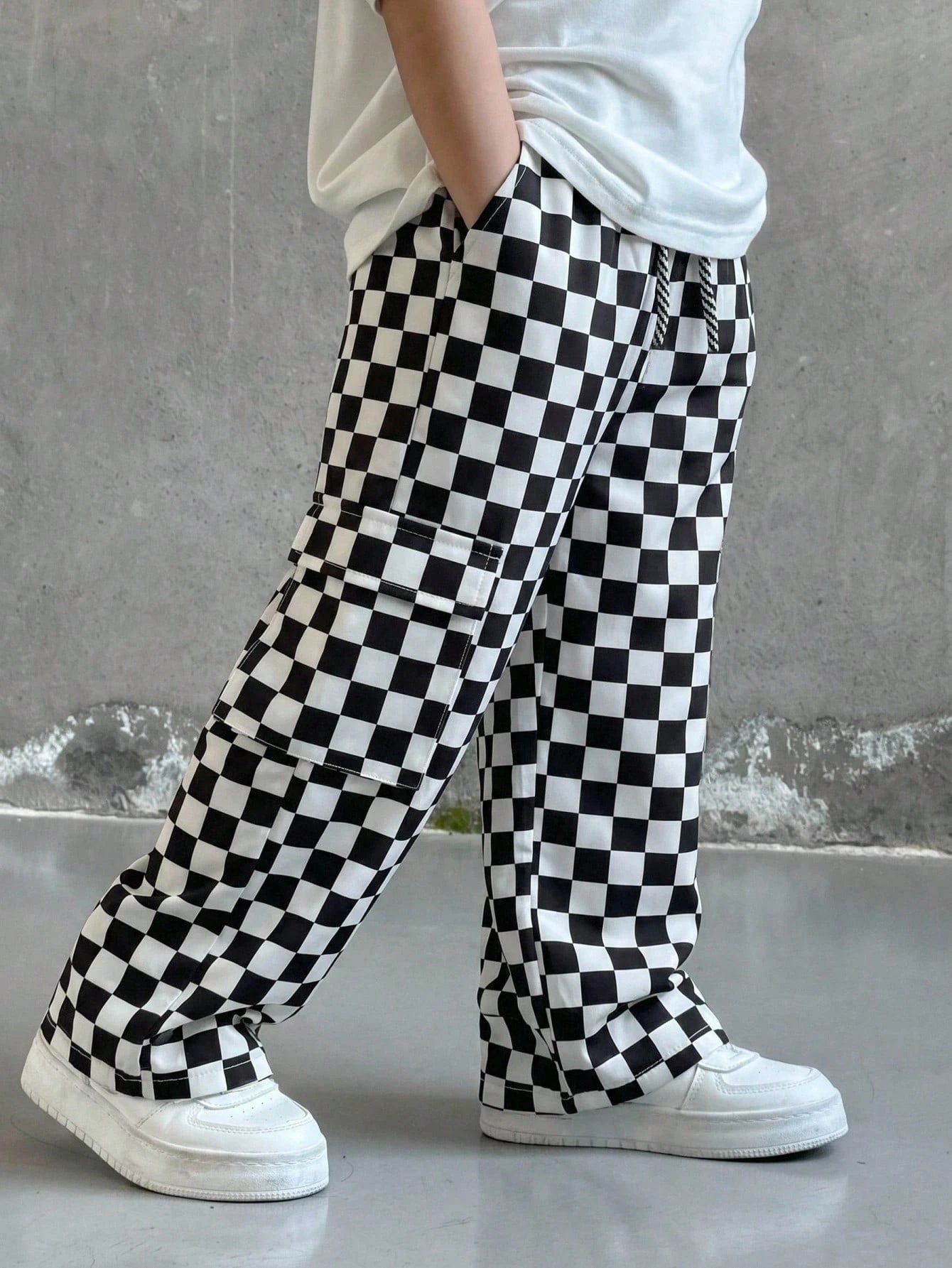 1pc Young Boys' Casual Checkered Print Straight Leg Pants,Back-To-School Comfortable Streetwear For Daily Wear,Outings,Spring/Summer/Autumn/Winter