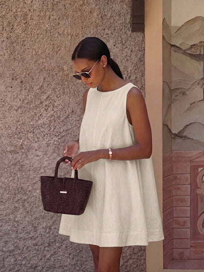 2026 Spring/Summer Women's New Round Neck Casual Elegant Daily Holiday Outing Date Outfit Round Neck Sleeveless Loose A-Line Mini White Dress, Street Style, Party Dress, Women's Vacation Outfit, Women