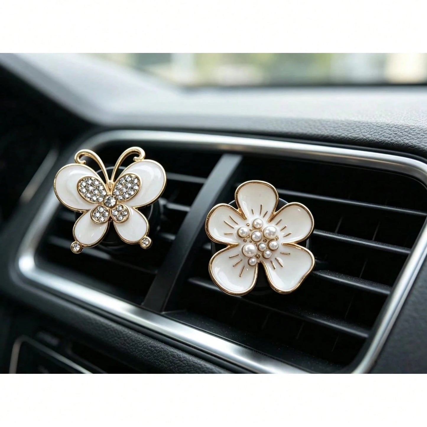 2pcs Alloy Rhinestone Butterfly Car Air Vent Clip Daisy Flower Car Aromatherapy Clip Creative Car Decor For Women