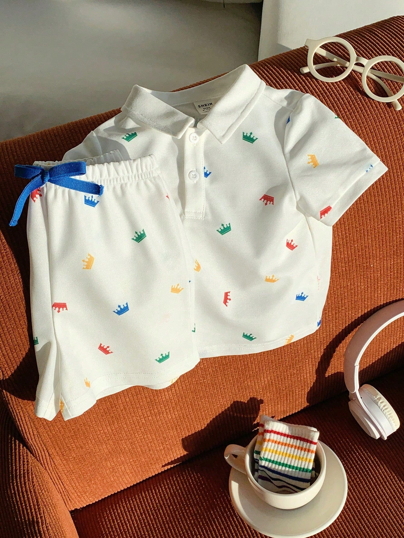 2pcs Baby Boy White Summer Cute Family Matching Party Outfit,Crown Print Polo Shirt And Elastic Waist Shorts Set For Birthday,Wedding,Baptism,1st Gift