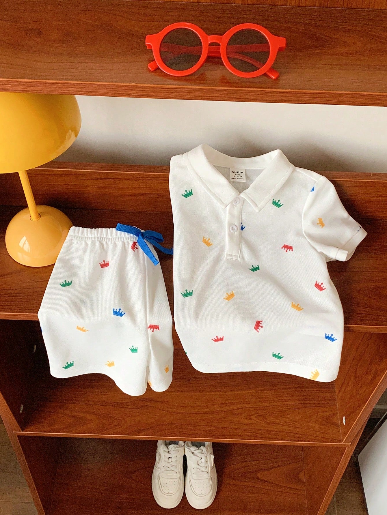 2pcs Baby Boy White Summer Cute Family Matching Party Outfit,Crown Print Polo Shirt And Elastic Waist Shorts Set For Birthday,Wedding,Baptism,1st Gift