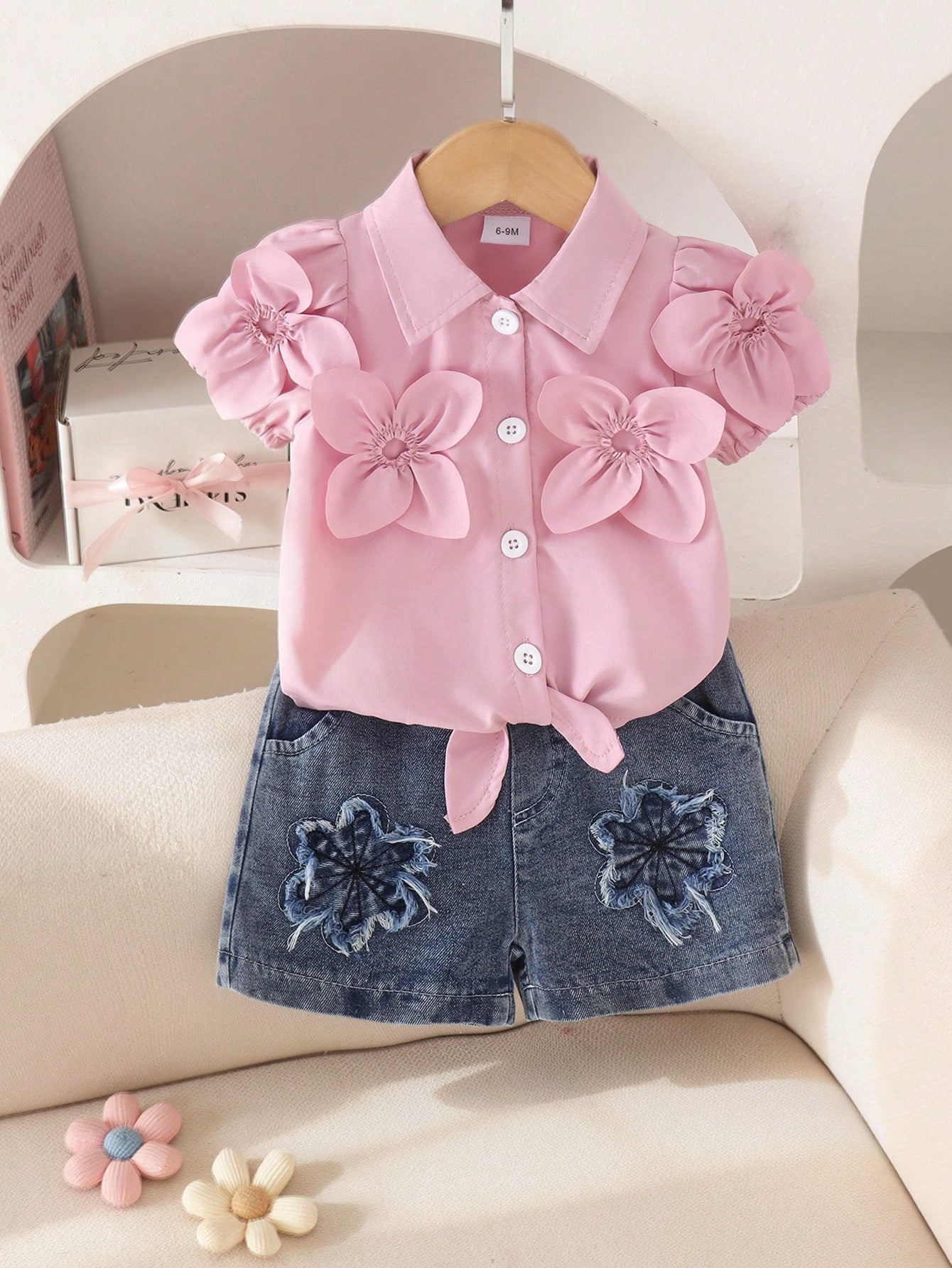 2pcs Baby Girl Cute Pink Floral Short Sleeve Shirt & Denim Shorts Set, Lightweight For Summer