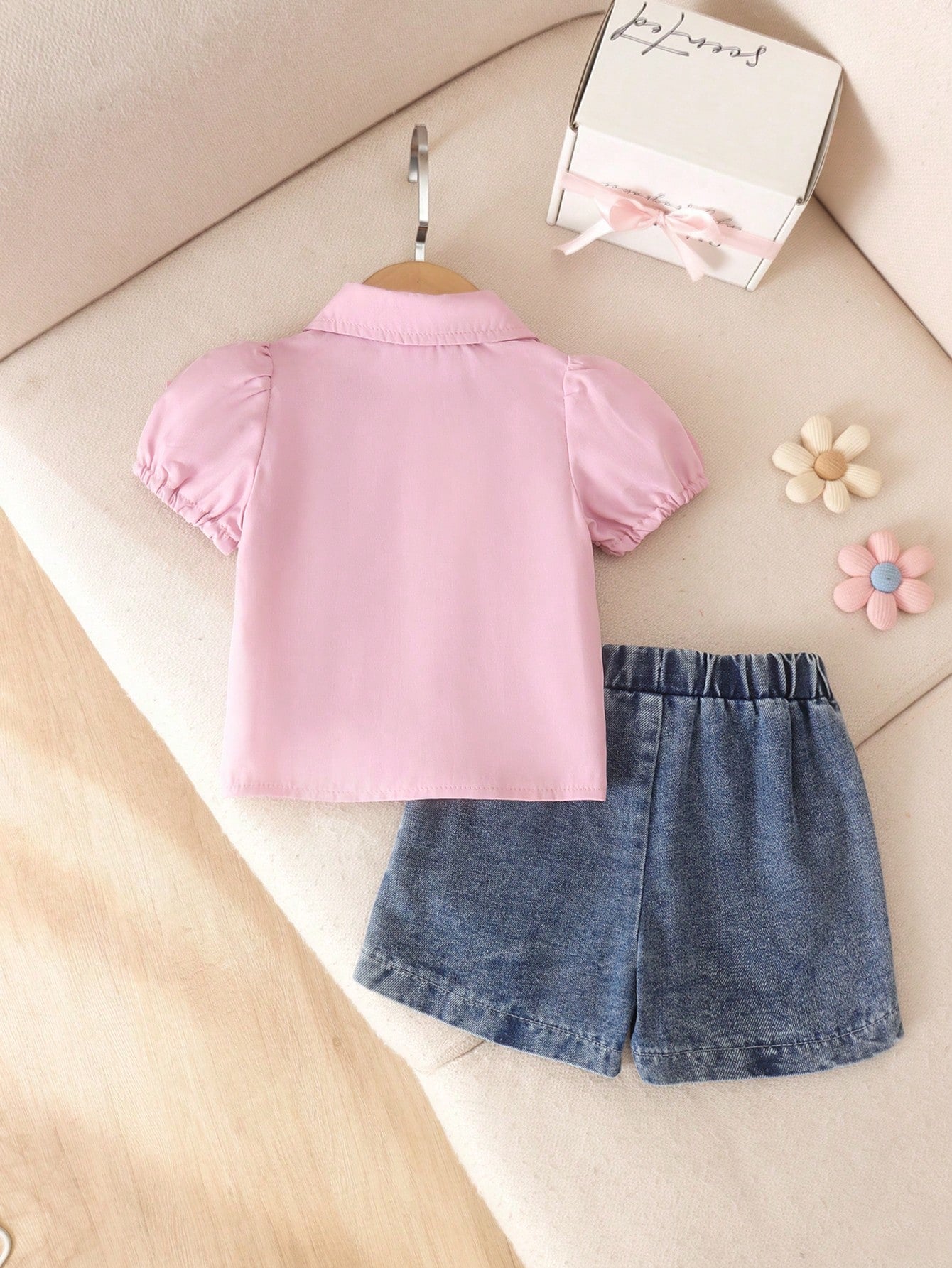 2pcs Baby Girl Cute Pink Floral Short Sleeve Shirt & Denim Shorts Set, Lightweight For Summer