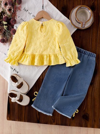 2pcs Baby Girl Sweet Floral Embroidered Blouse With Ruffle Hem & Lantern Sleeve, And Bow Decor Frayed Hem Denim Pants Set