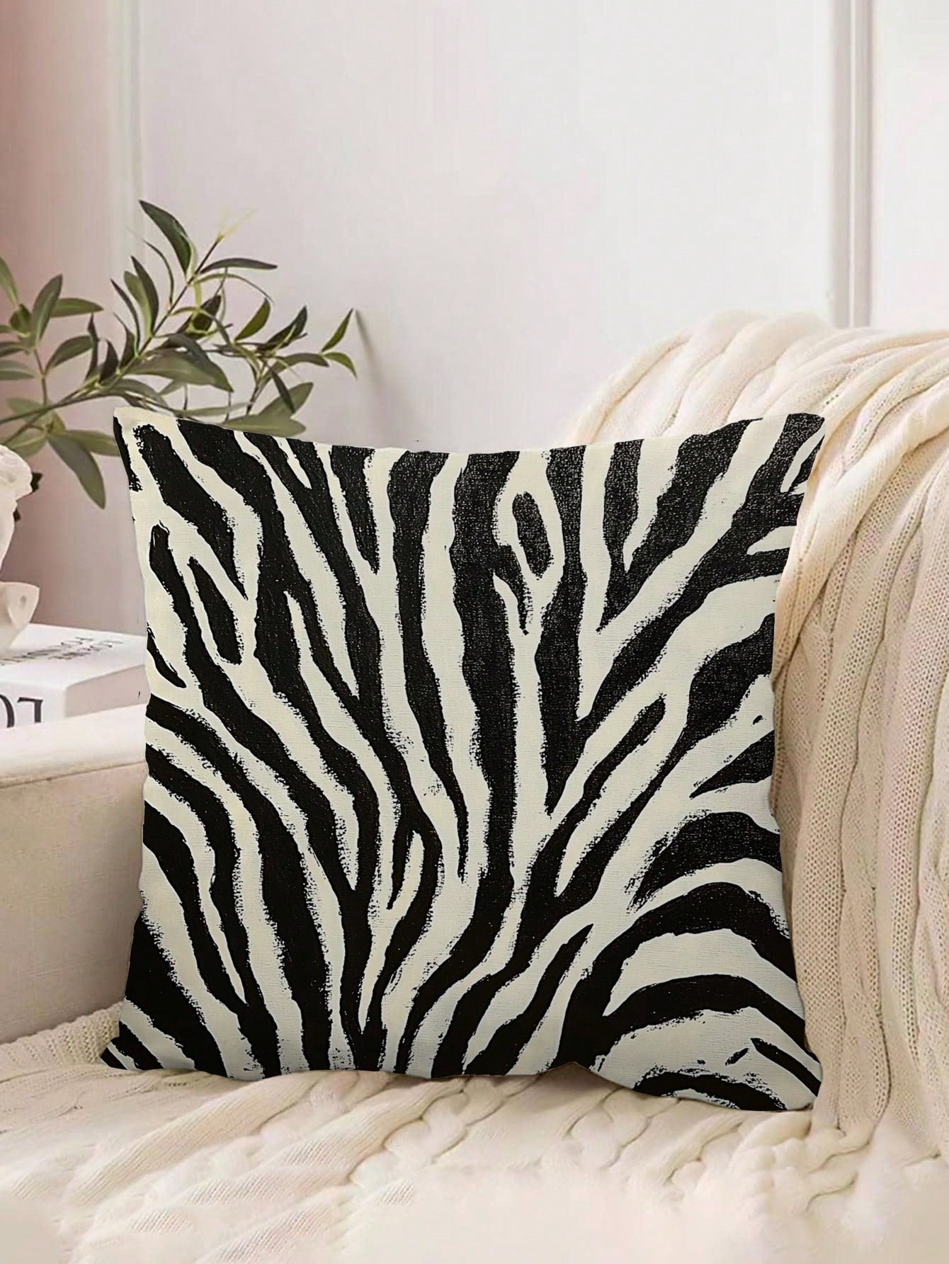 2pcs Black & White Abstract Texture Pillow Covers, 18" X 18", Decorative Throw Pillow Cases, Square Cushion Covers, Machine Washable With Zipper Closure, Suitable For Sofa, Bed, Bedroom, Car And Livin