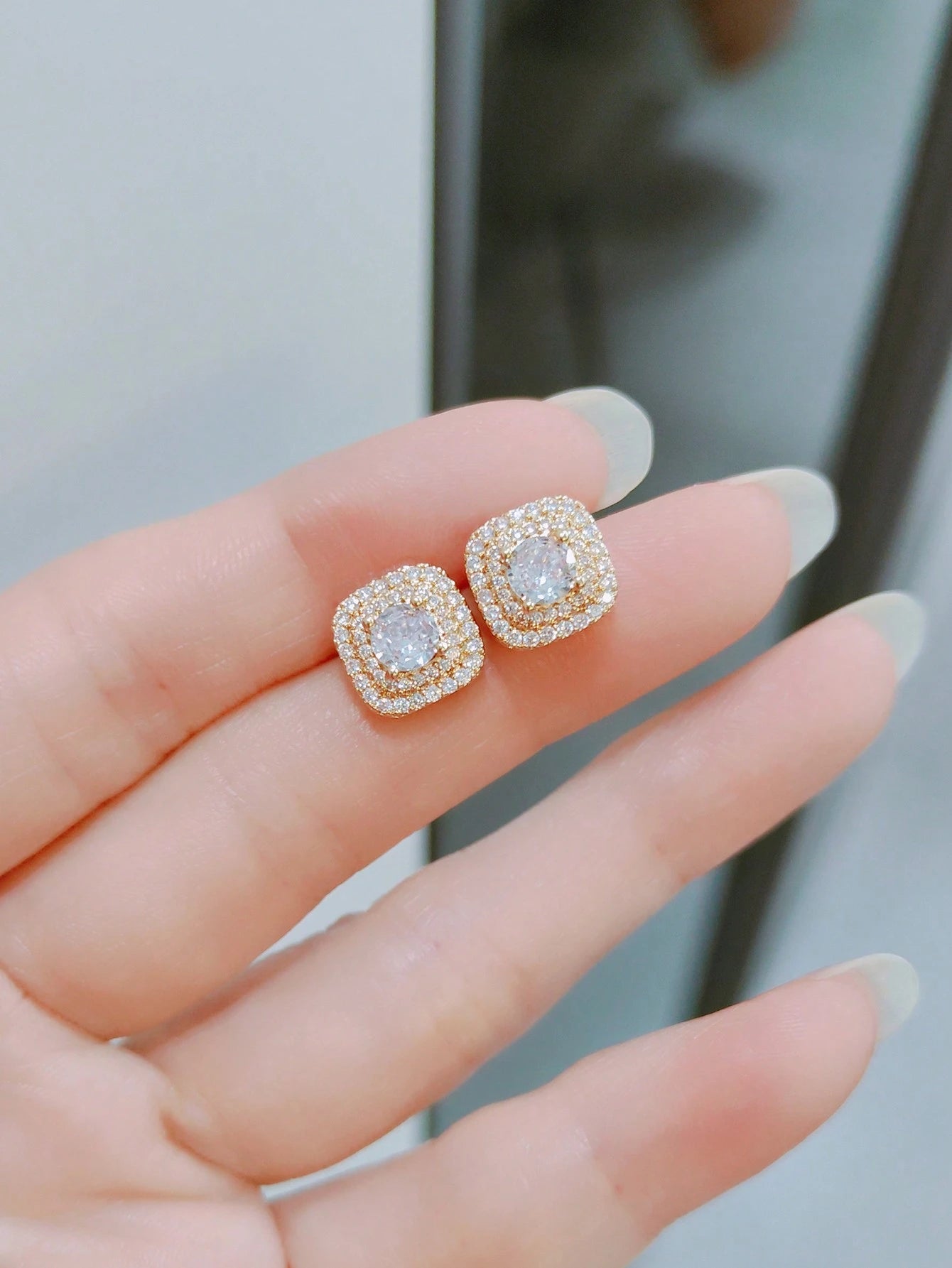 2pcs Cubic Zirconia Stud Earrings, Square Rhinestone Earrings, Hip Hop Jewelry, Ideal Gift For Anniversary/Birthday/Valentine's Day