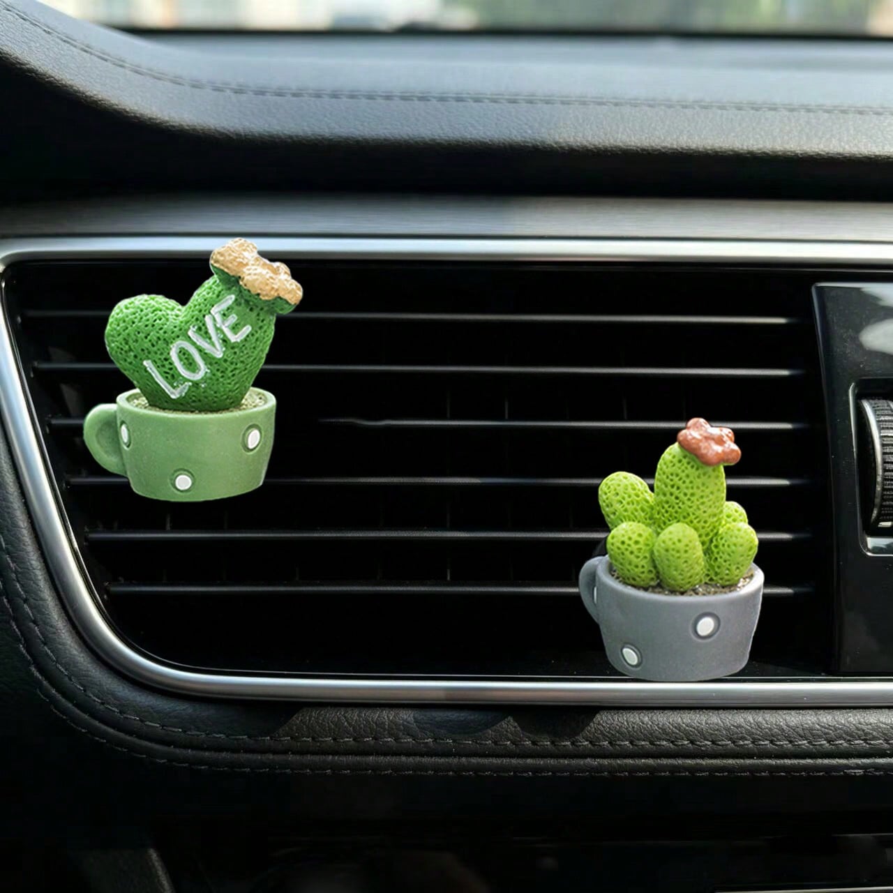 2pcs Cute Mini Cactus Car Air Vent Fragrance Clip Mini Potted Plant Car Interior Decor Air Conditioner Greenery Ornament (Includes Fragrance Pad)