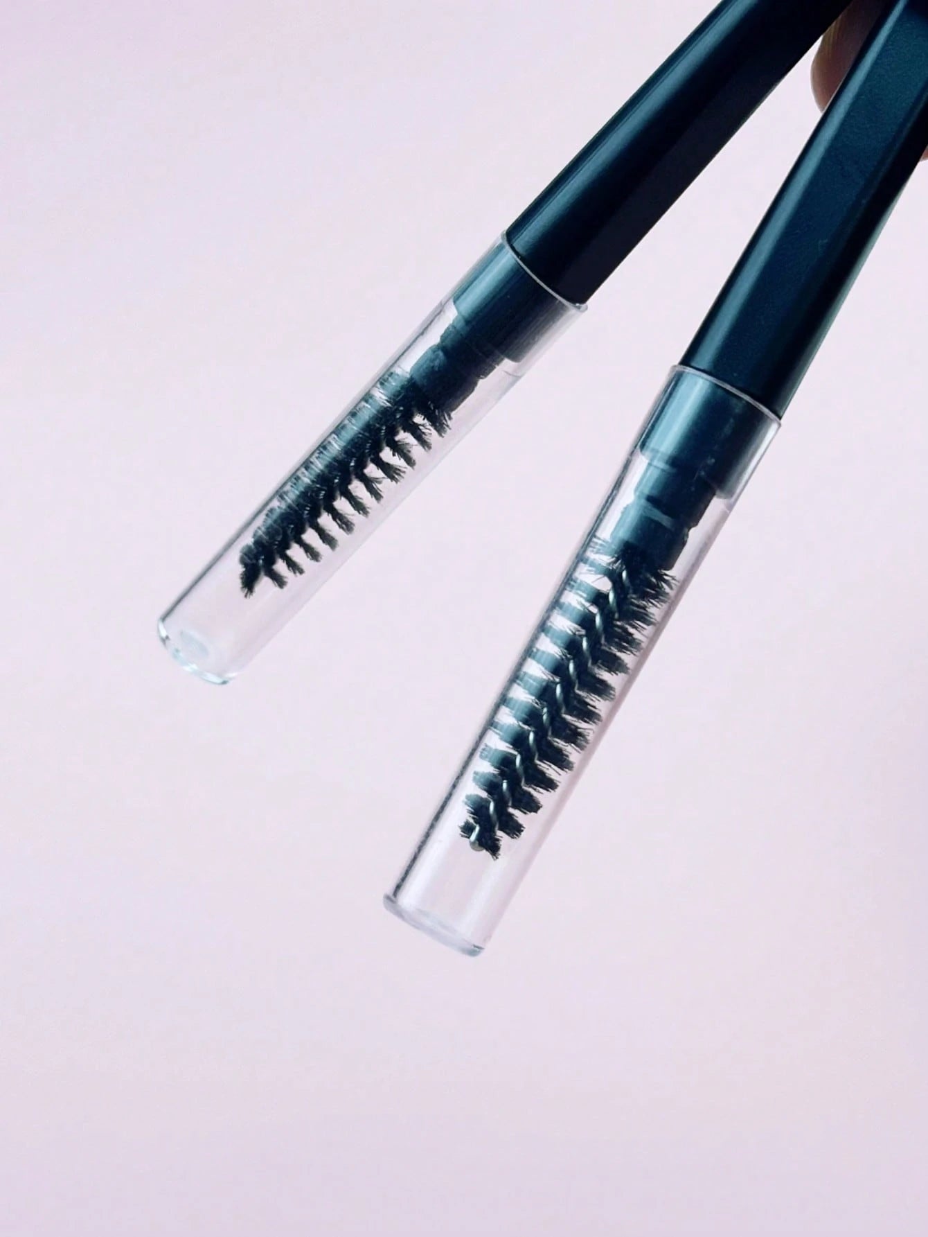 2pcs Portable Spiral Eyebrow Brush, Eyelash Comb, Lip Liner, Fine Eyeliner Brush, Lip Brush, Mini Brushes With Dust Cover,Eyebrow Brush,Eyeshadow Brush,Spoolie,Spoolie Brush,Giveaways