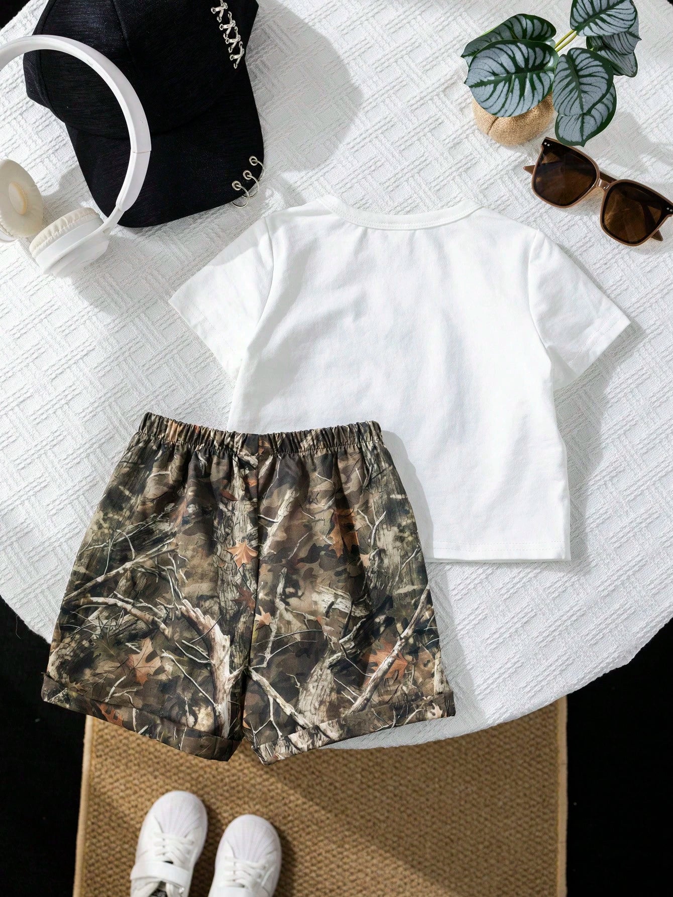 2pcs/Set Baby Boy White Motherhood Baby's First Mother's Day Outfit,Includes Graphic Tee And Camo Shorts,Summer Casual Beach Comfortable Daily Wear