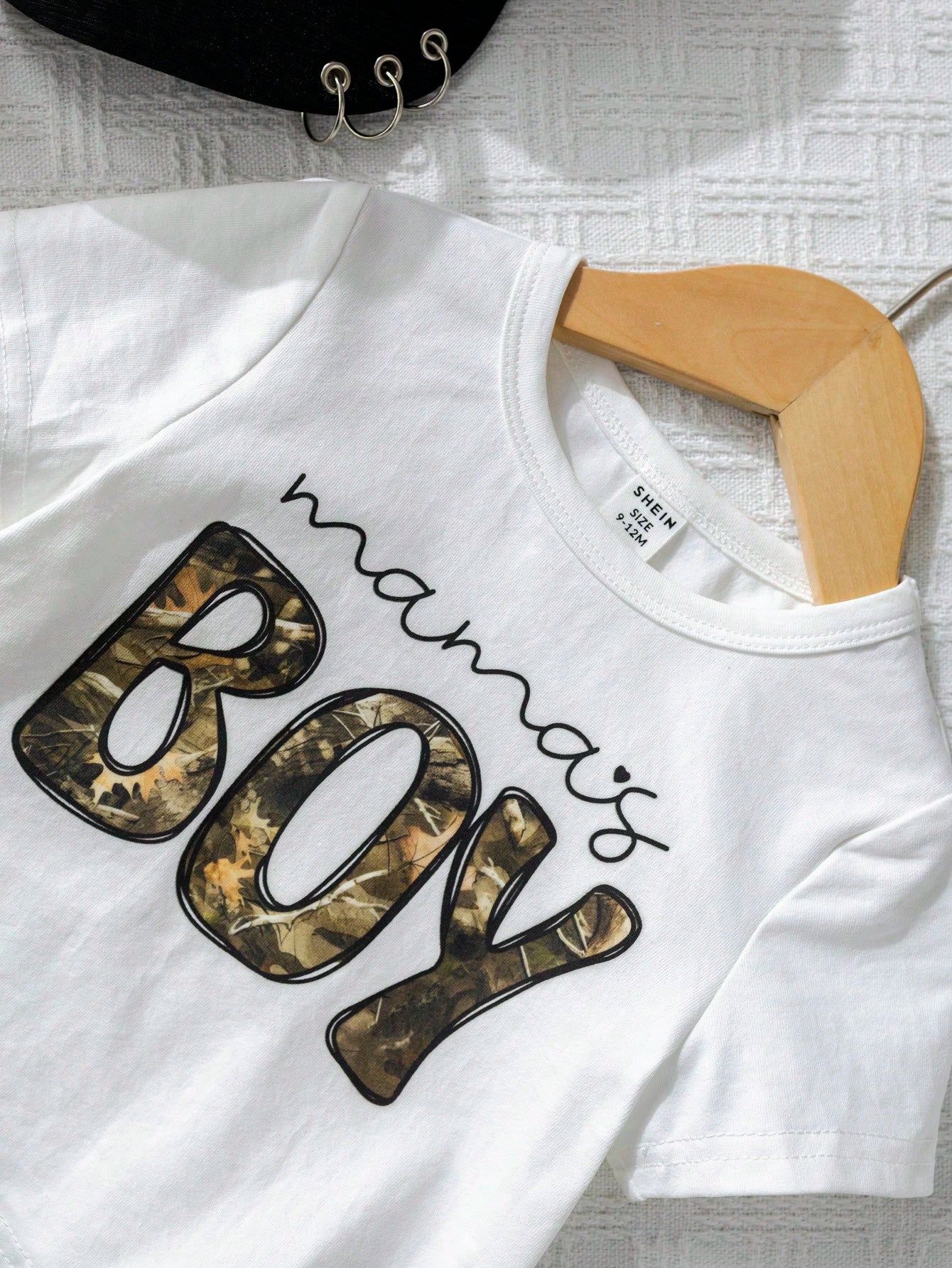 2pcs/Set Baby Boy White Motherhood Baby's First Mother's Day Outfit,Includes Graphic Tee And Camo Shorts,Summer Casual Beach Comfortable Daily Wear