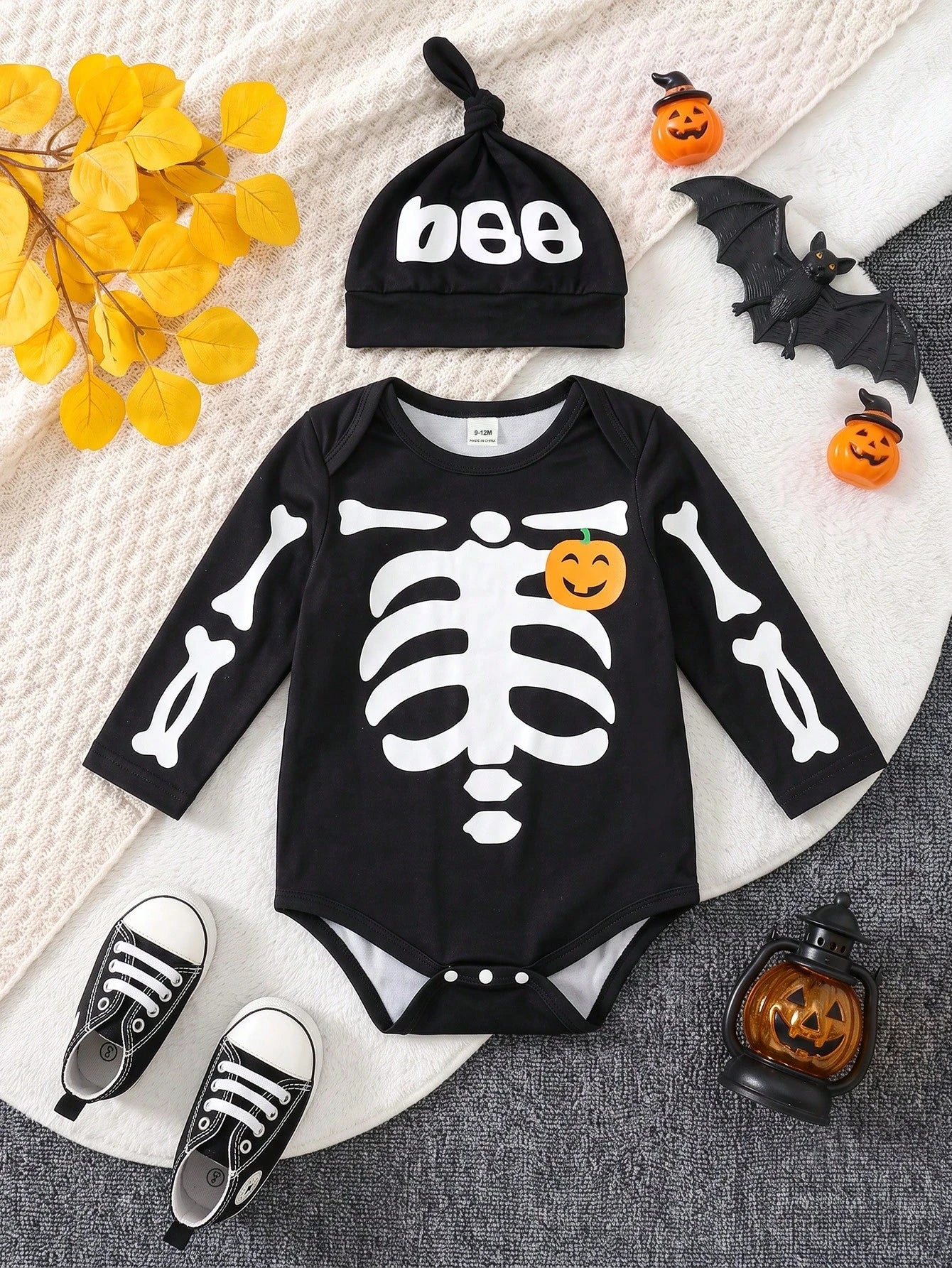 2pcs/Set Toddler Baby Boy Halloween White Skeleton Funny Print Chest Embellishment Playful Smiling Pumpkin Envelope Collar Long Sleeve Romper With Pumpkin Orange Hat, Boy Long Sleeve Romper, Rom