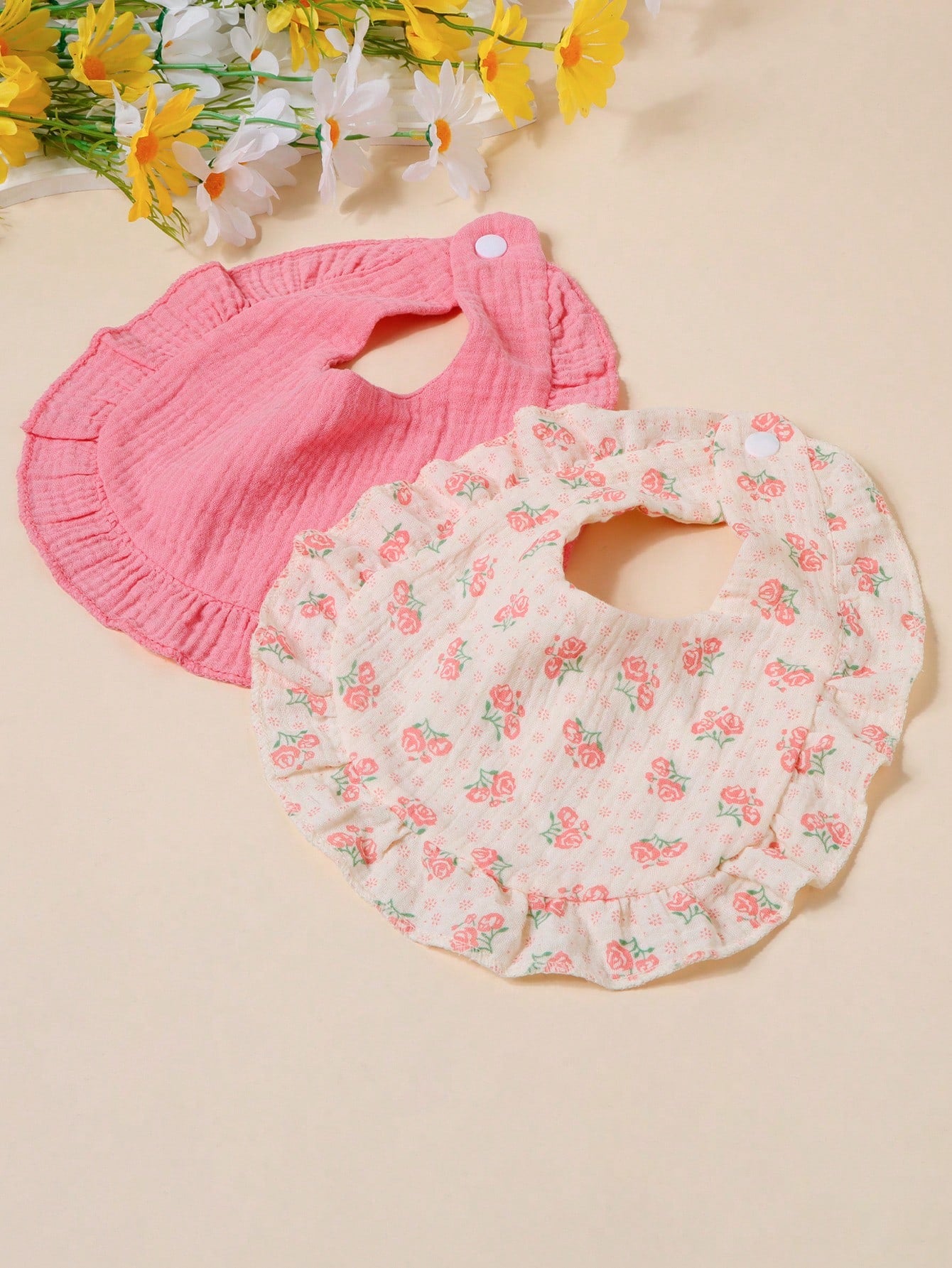 3/4pcs Baby Rose & Tulip Print Bibs With Ruffle Trim, Solid Color Soft Drool Bibs